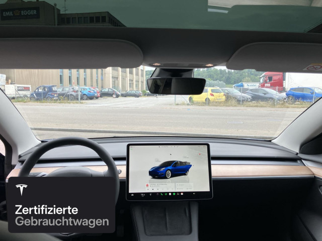 TESLA Model 3 Long Range AWD-image-14