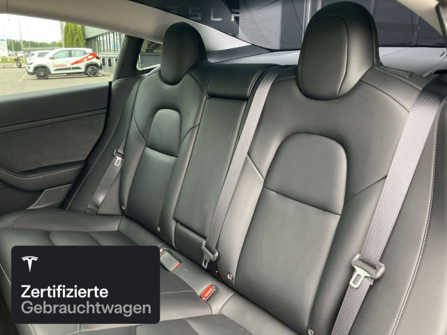 TESLA Model 3 Long Range AWD-image-13