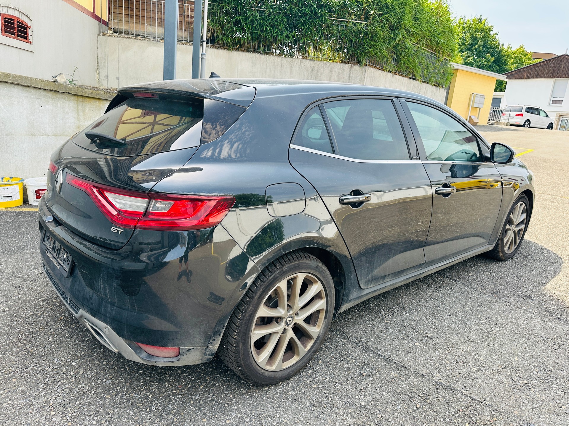 RENAULT Mégane 1.6 16V Turbo GT EDC-image-8