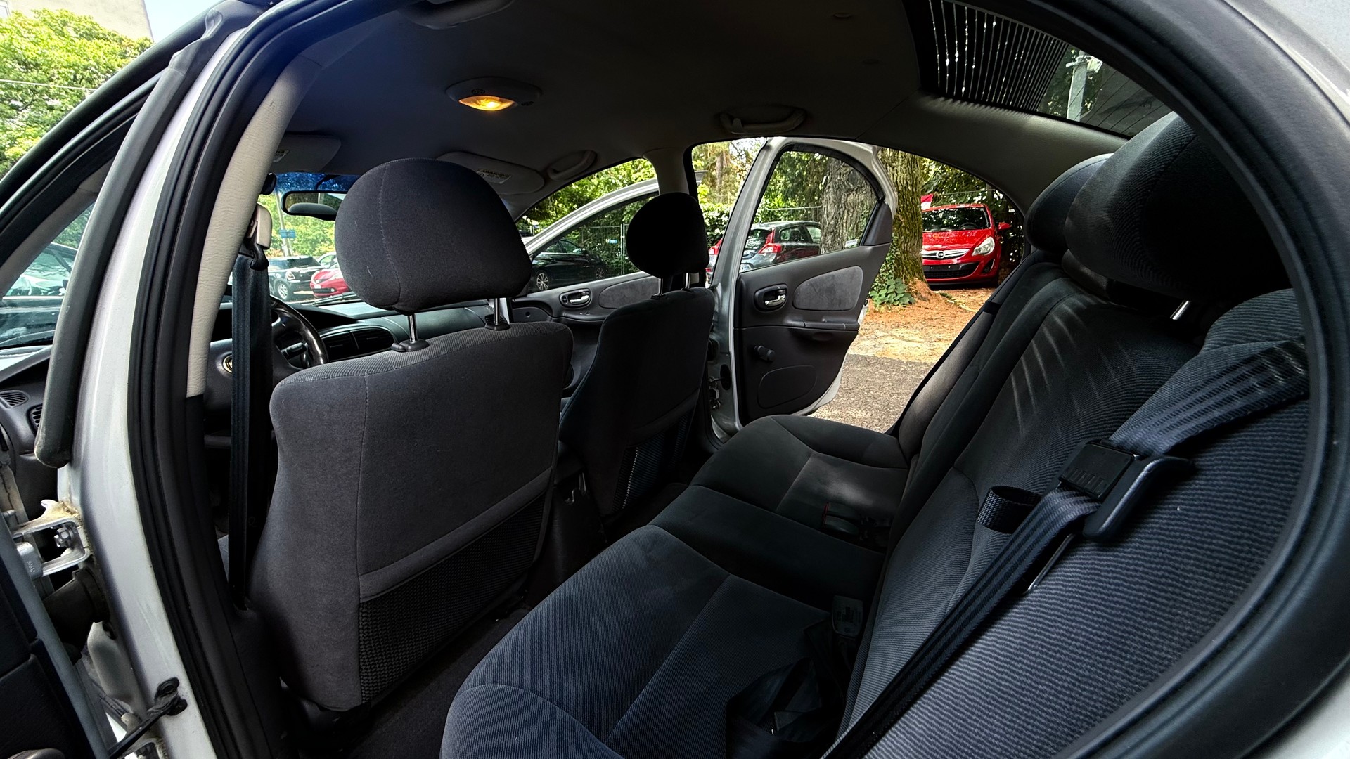 CHRYSLER Neon 2.0 LE-image-7