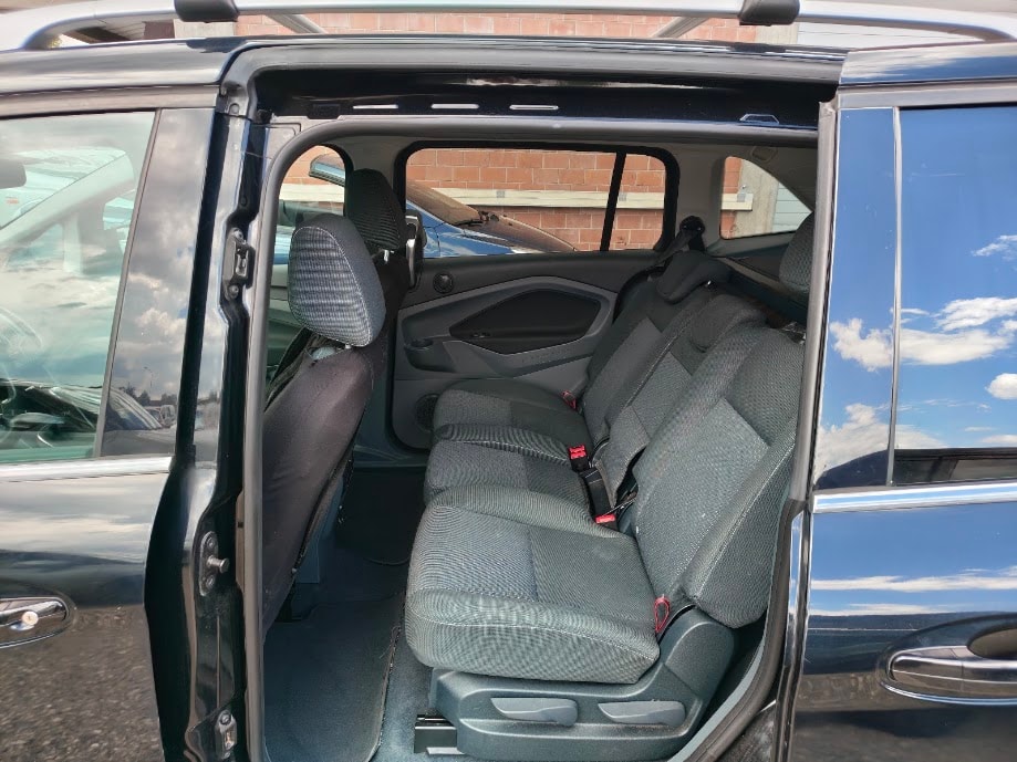 FORD C-Max 1.6 Ti-VCT Titanium-image-3