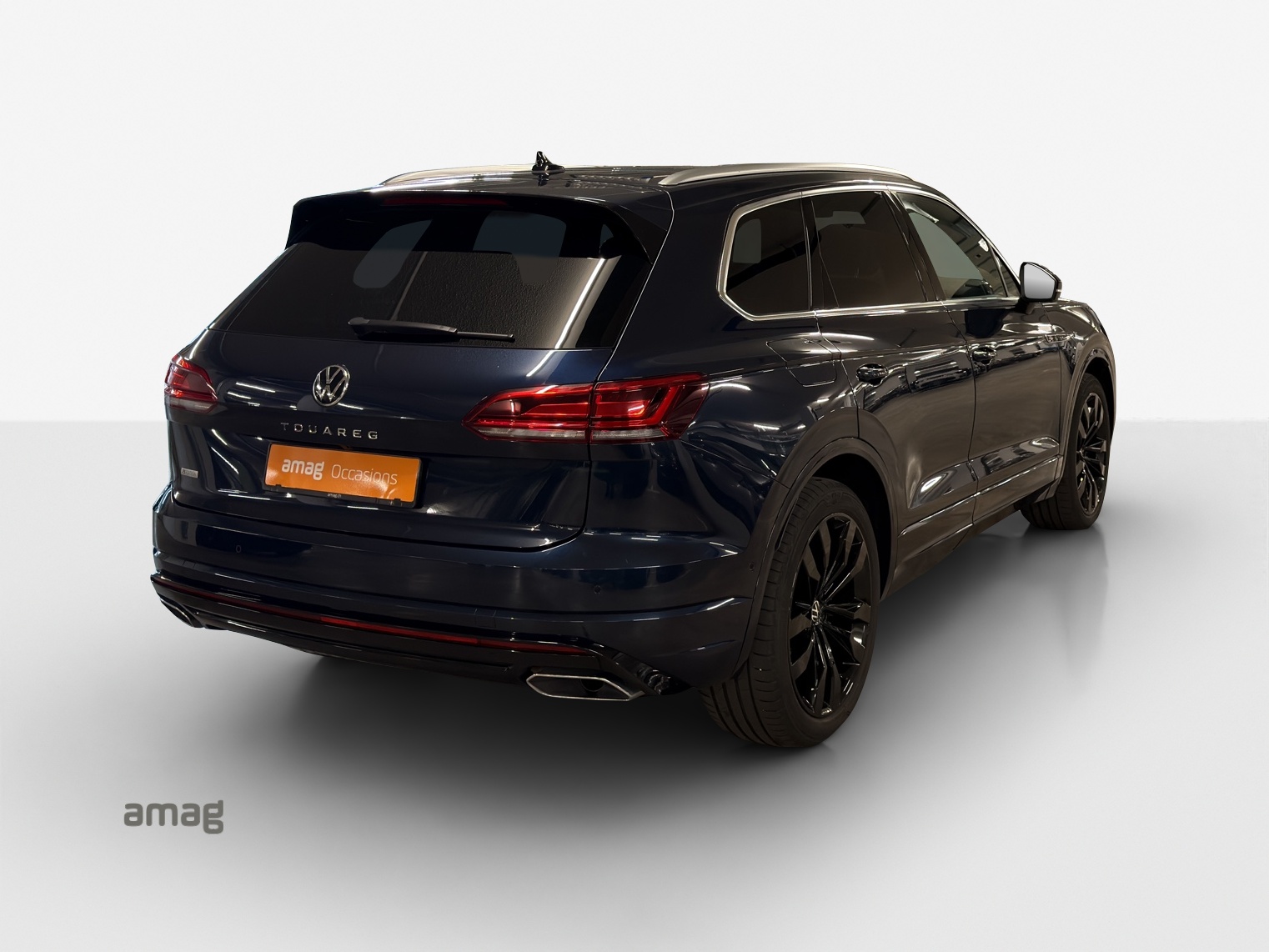 VW Touareg 3.0 TDI R Line Tiptronic-image-4