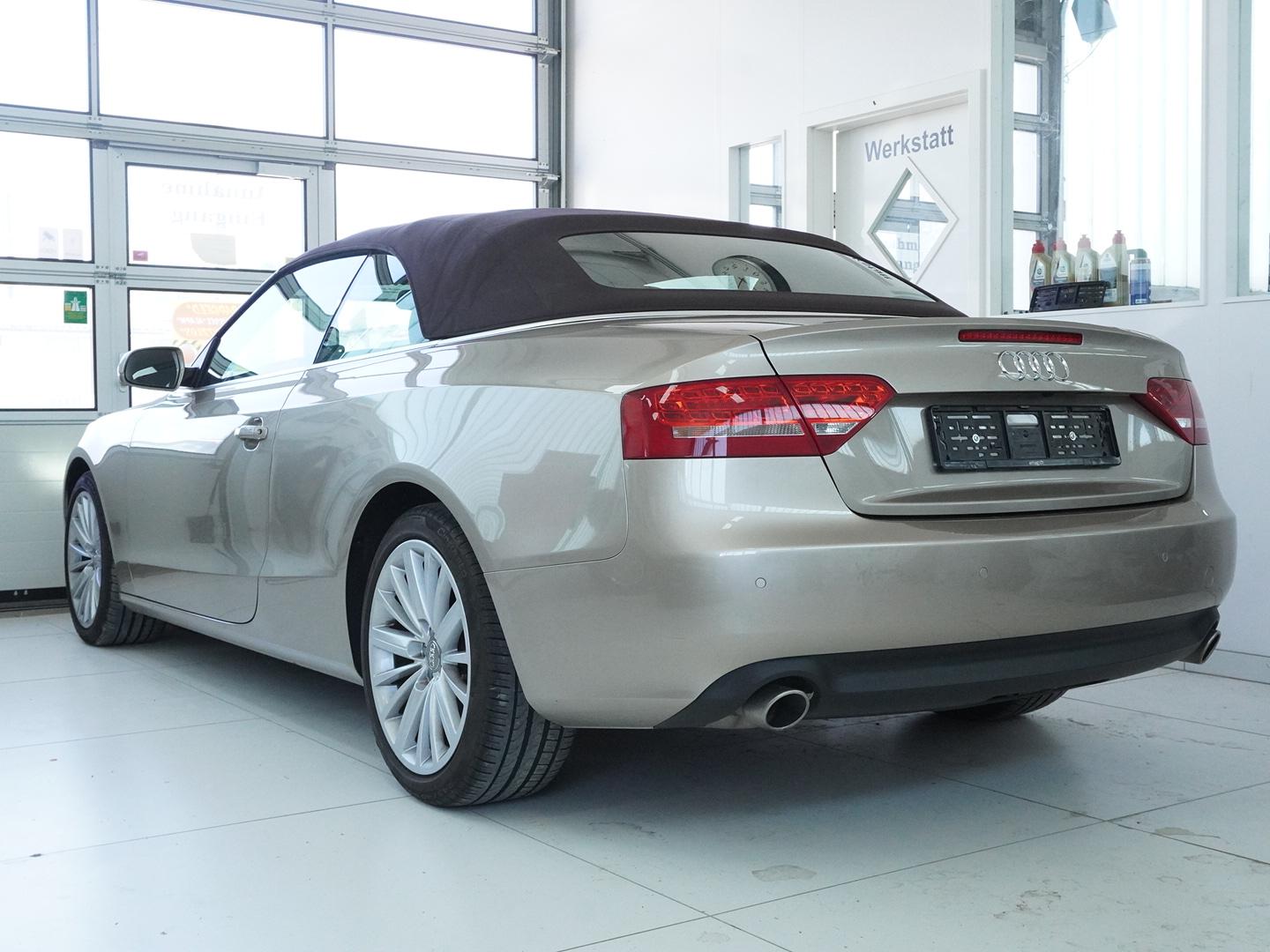 AUDI A5 Cabriolet 2.7 TDI multitronic-showroom-element-3