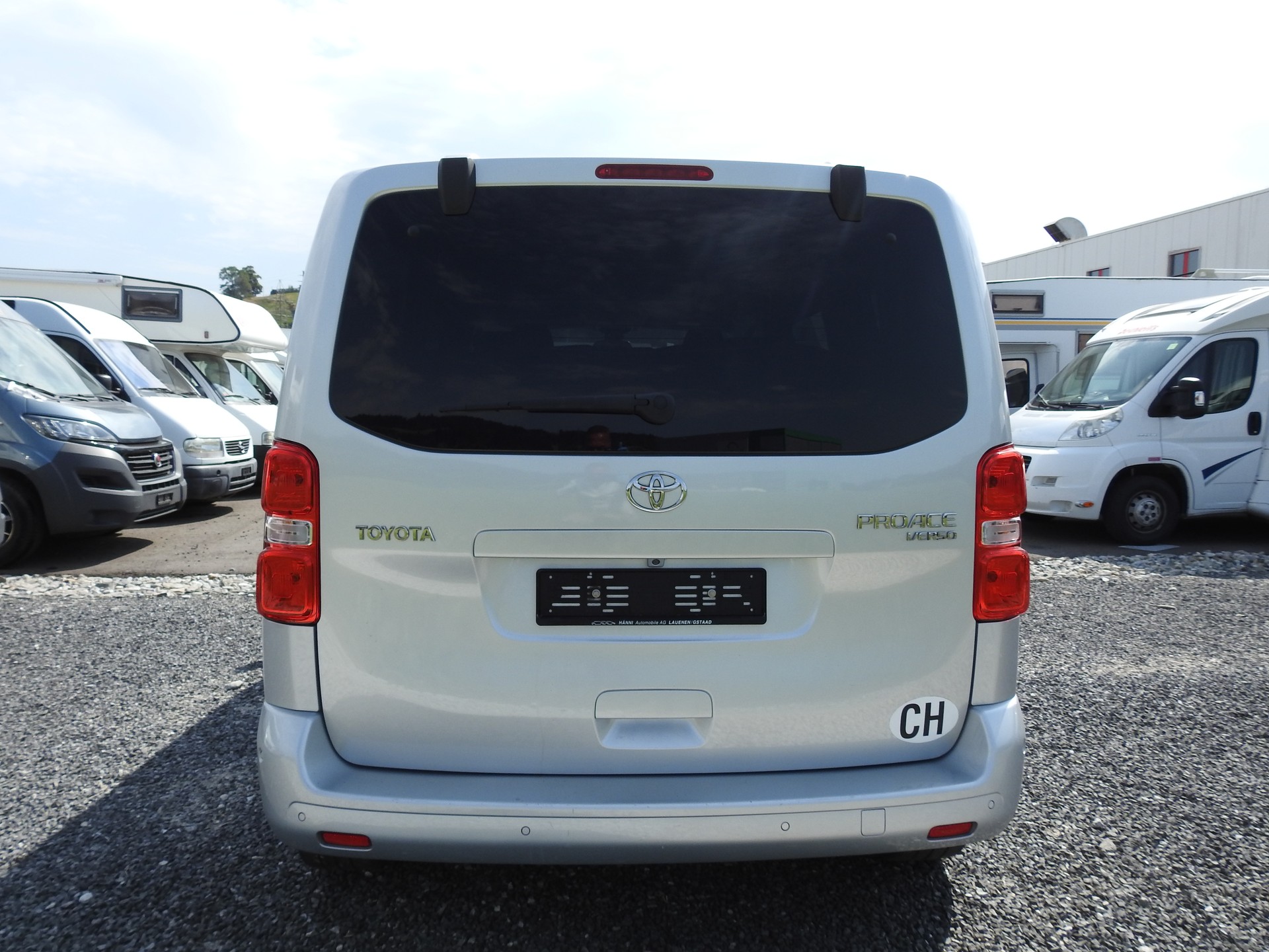 TOYOTA Proace Verso 2.0 D-4D Family L1 Automatic-image-4