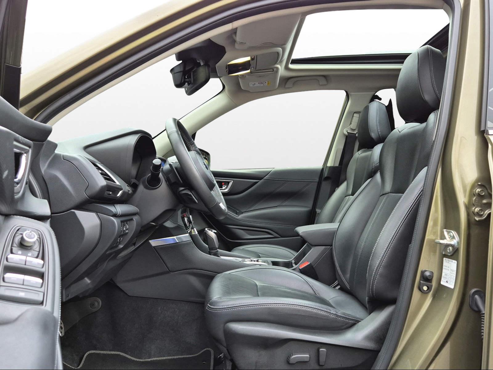 SUBARU Forester Station 2.0i e-Boxer Luxury-image-7