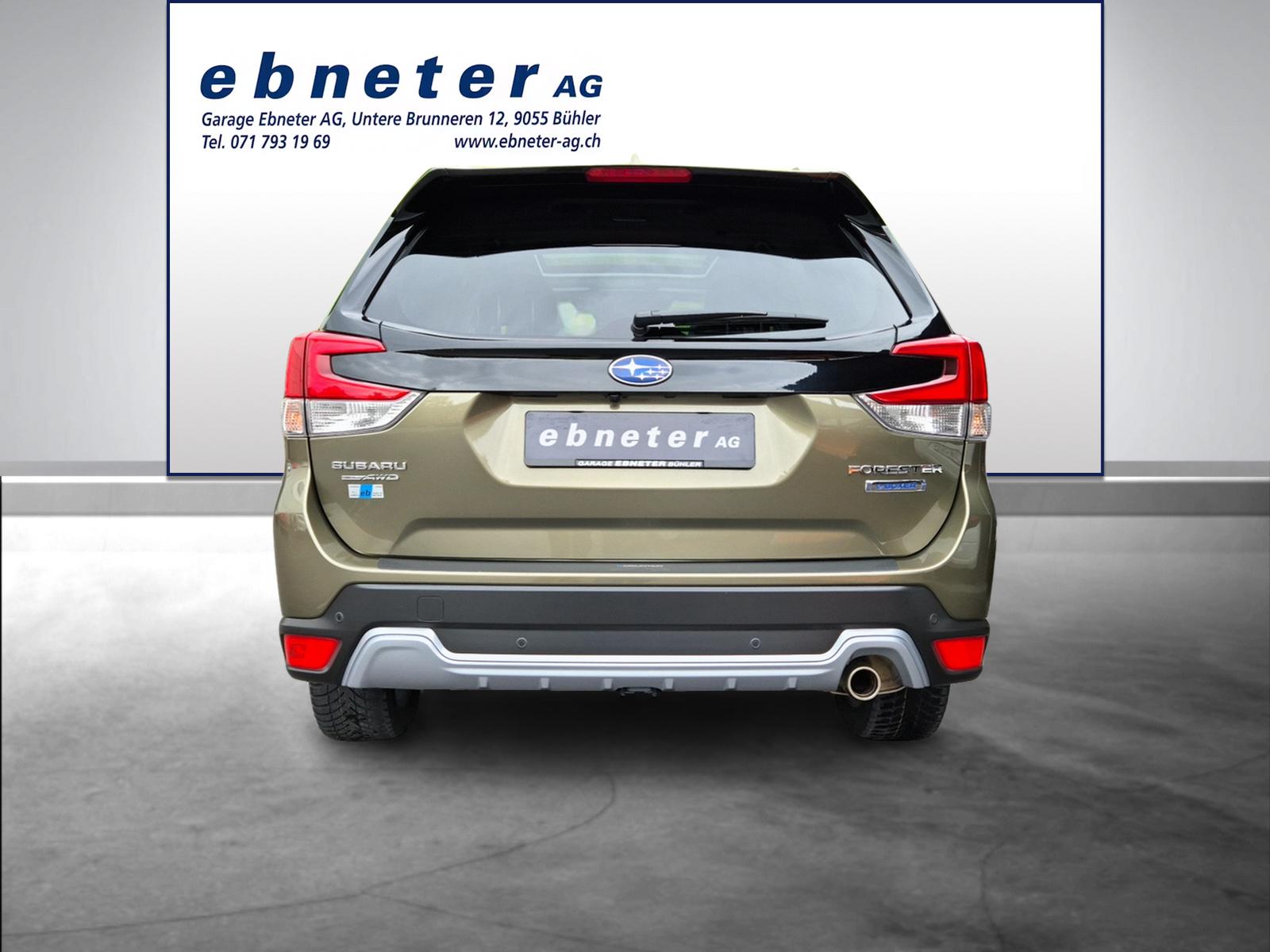 SUBARU Forester Station 2.0i e-Boxer Luxury-image-4