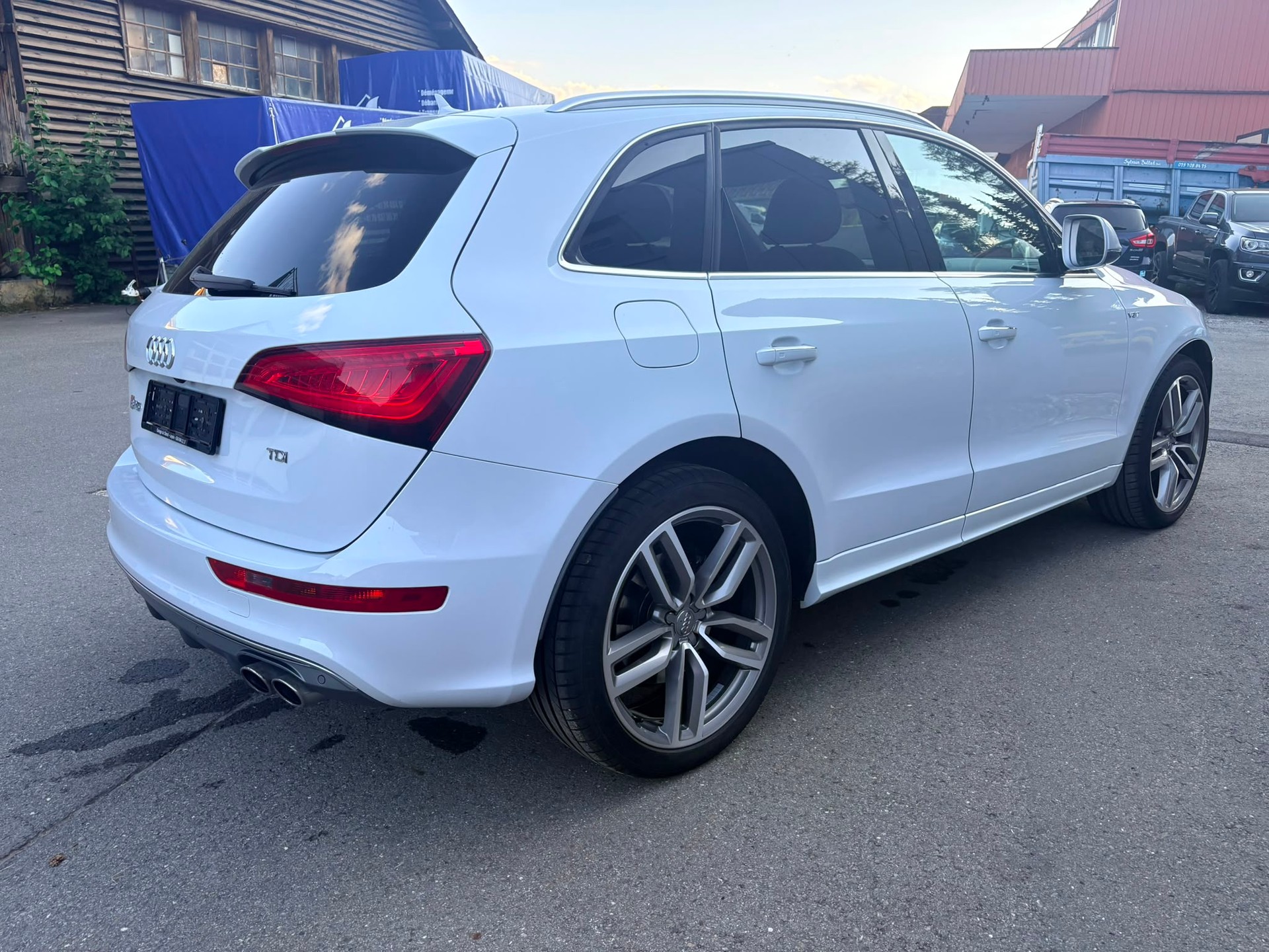 AUDI SQ5 3.0 TDI quattro tiptronic-image-2