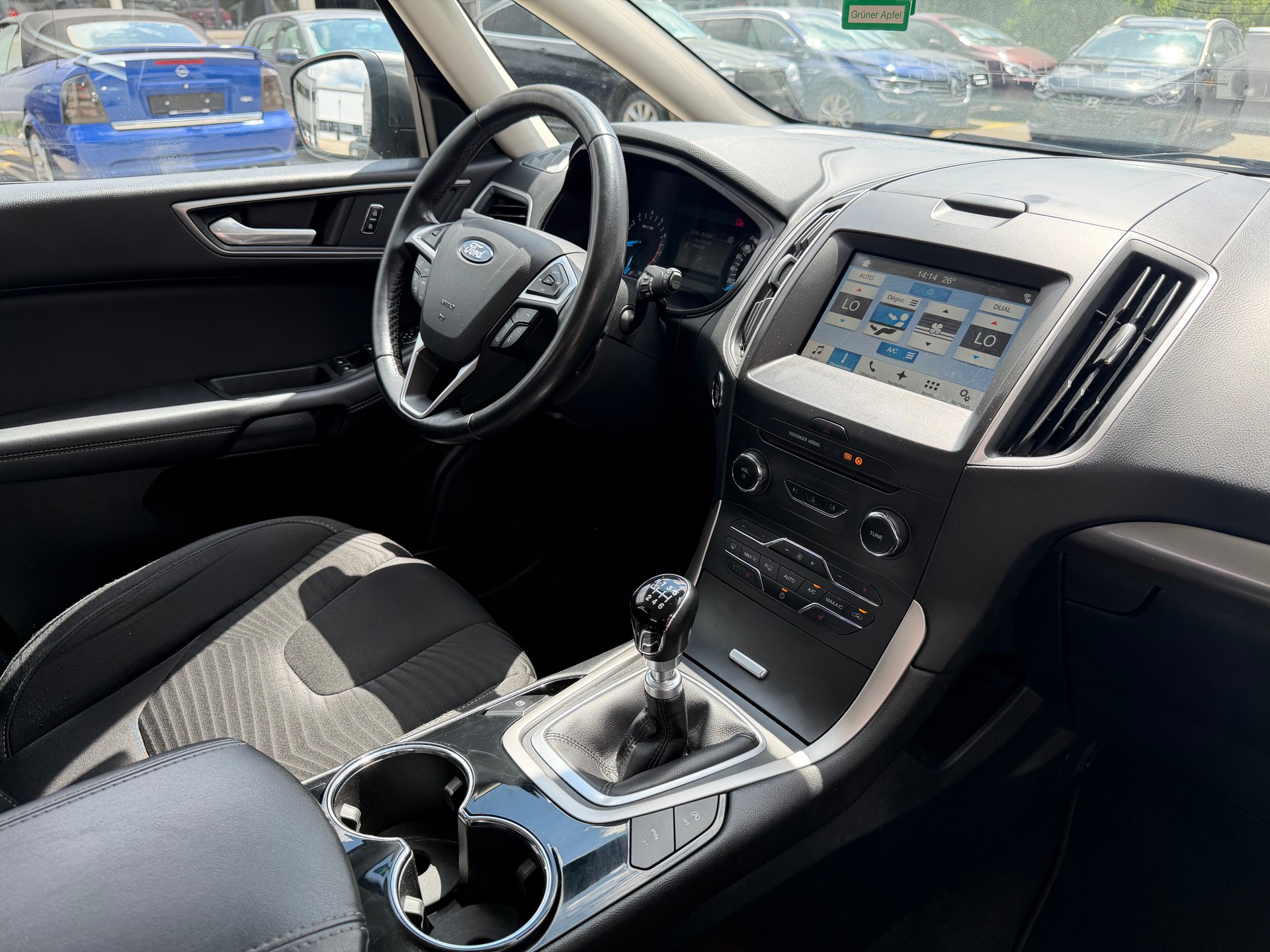 FORD S-Max 1.5 SCTi Titanium-image-16