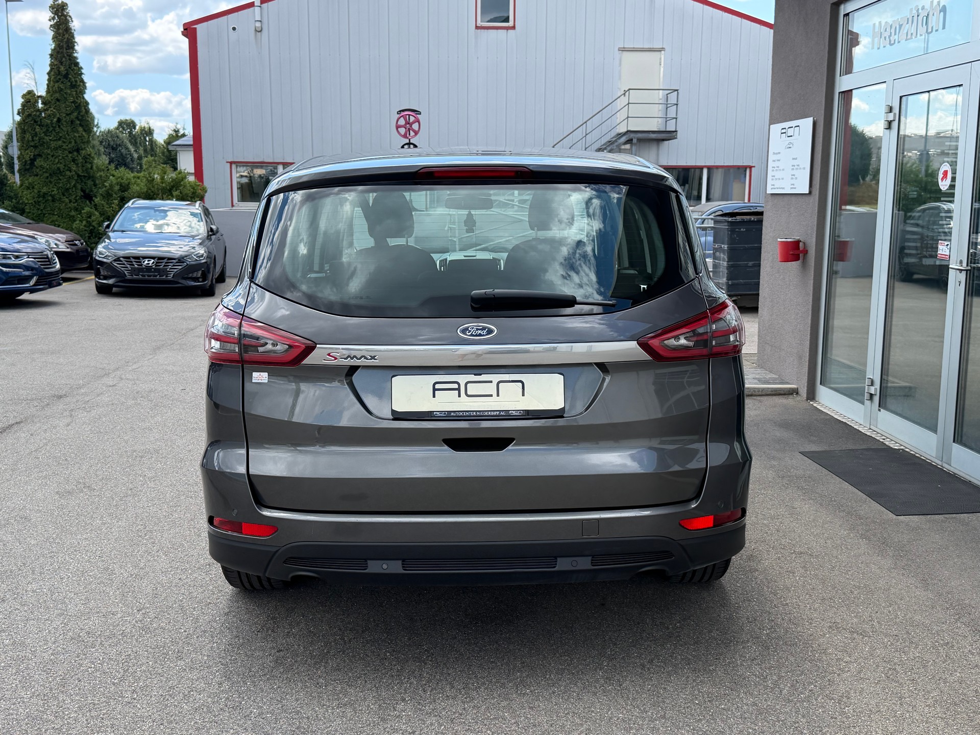 FORD S-Max 1.5 SCTi Titanium-image-5