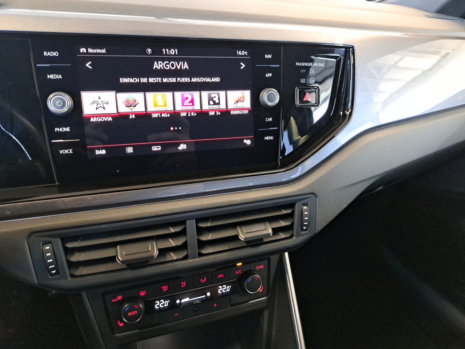 VW Polo 2.0 TSI GTI DSG-image-13