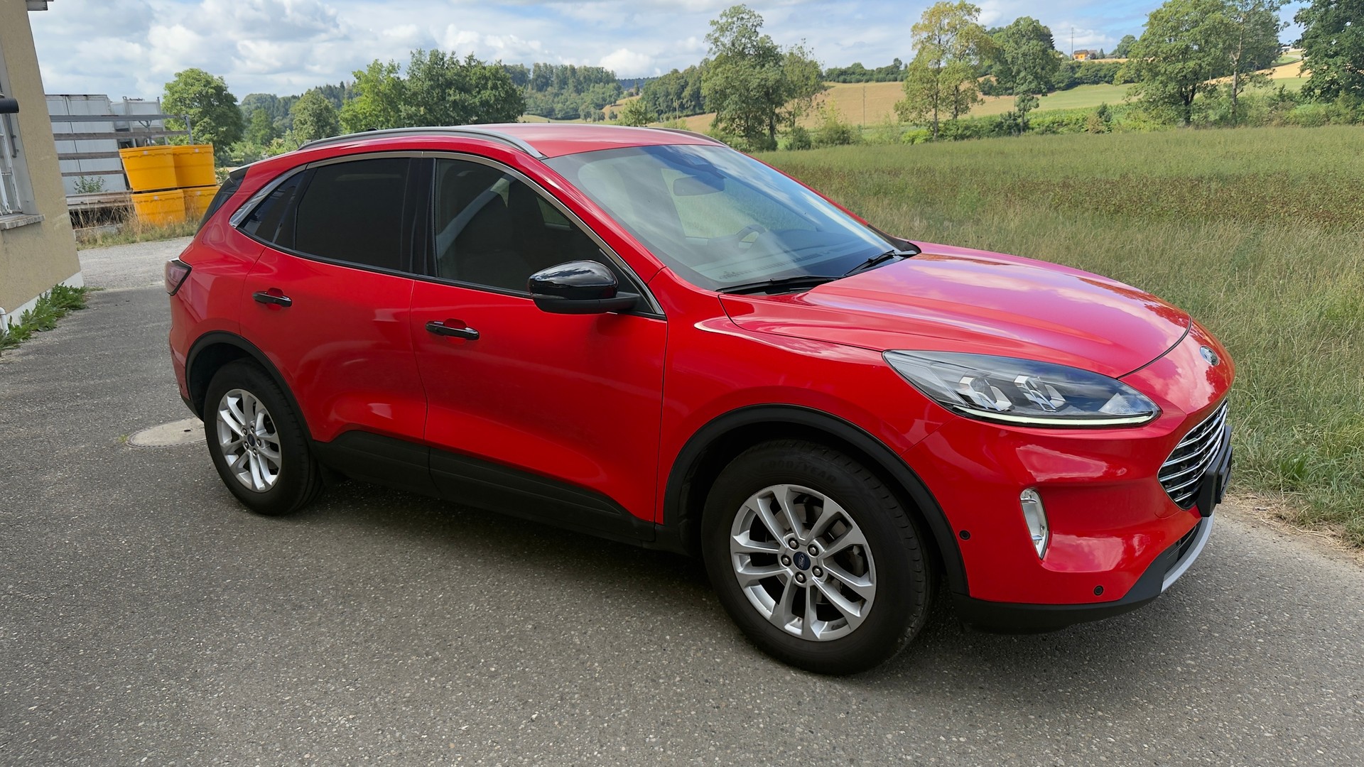 FORD Kuga 1.5 TDCi Titanium X 2WD Automat-image-2