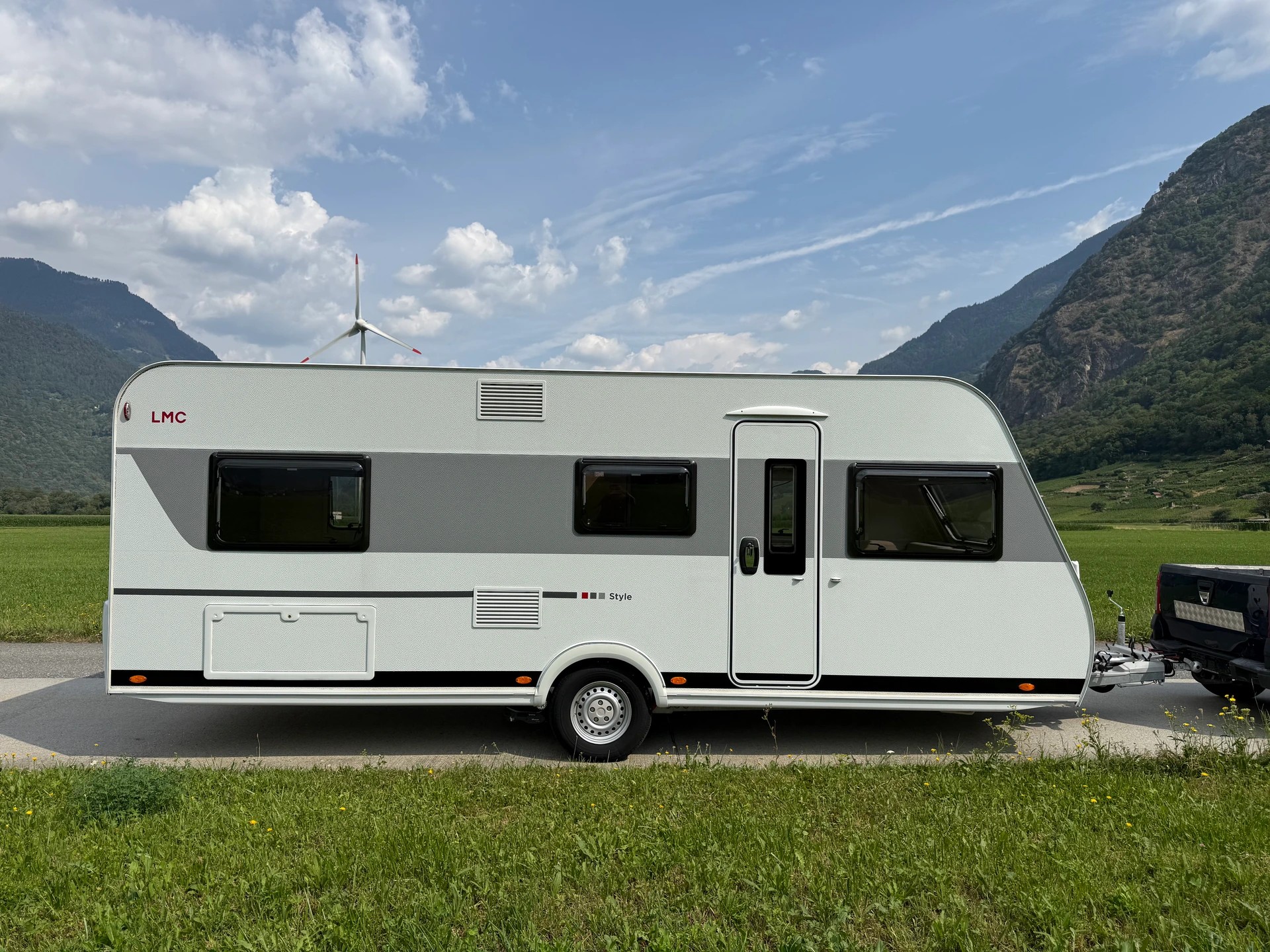 LMC Style 530E-image-0