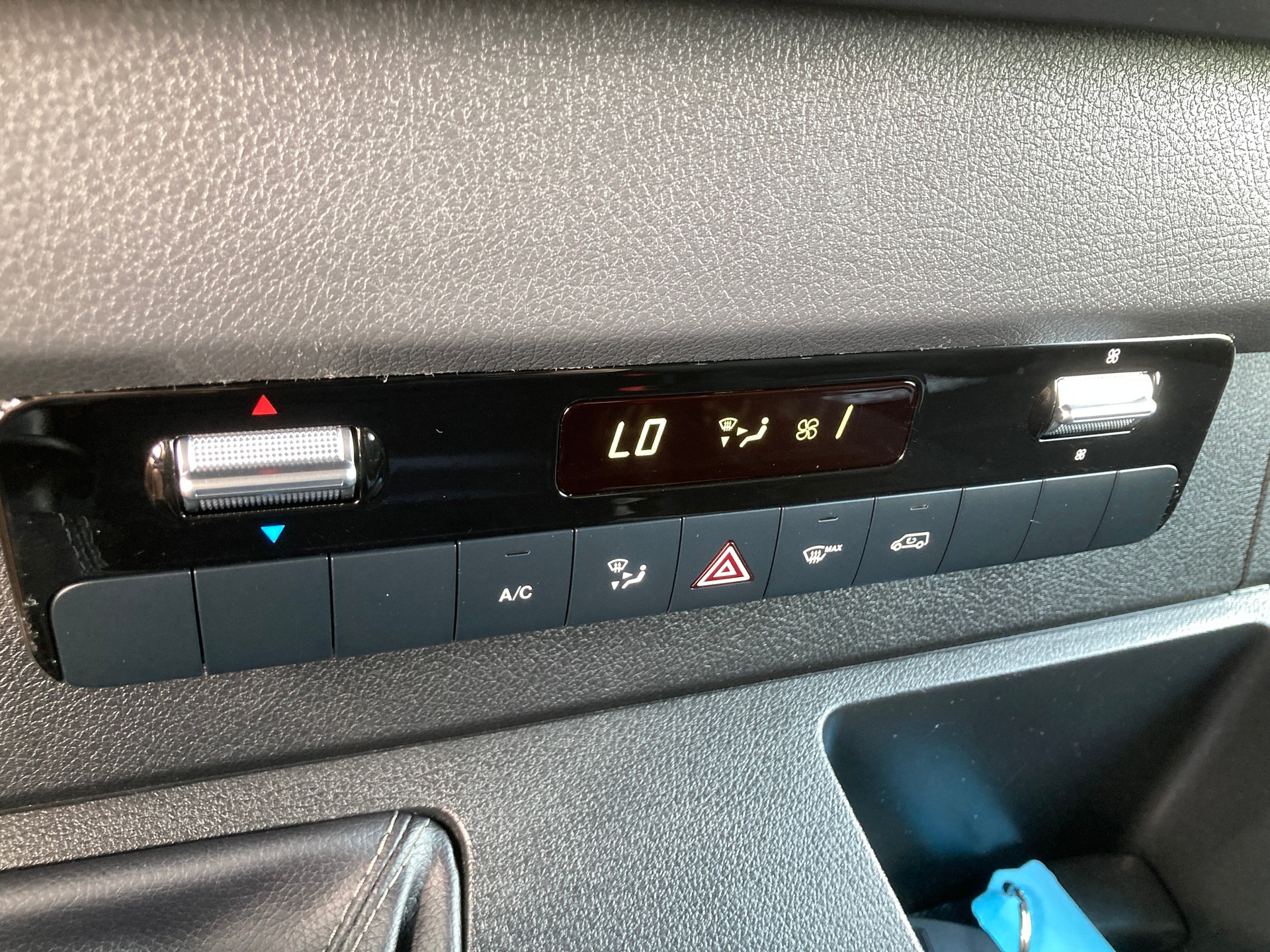 MERCEDES-BENZ Sprinter 316 CDI Standard 4x4-image-11