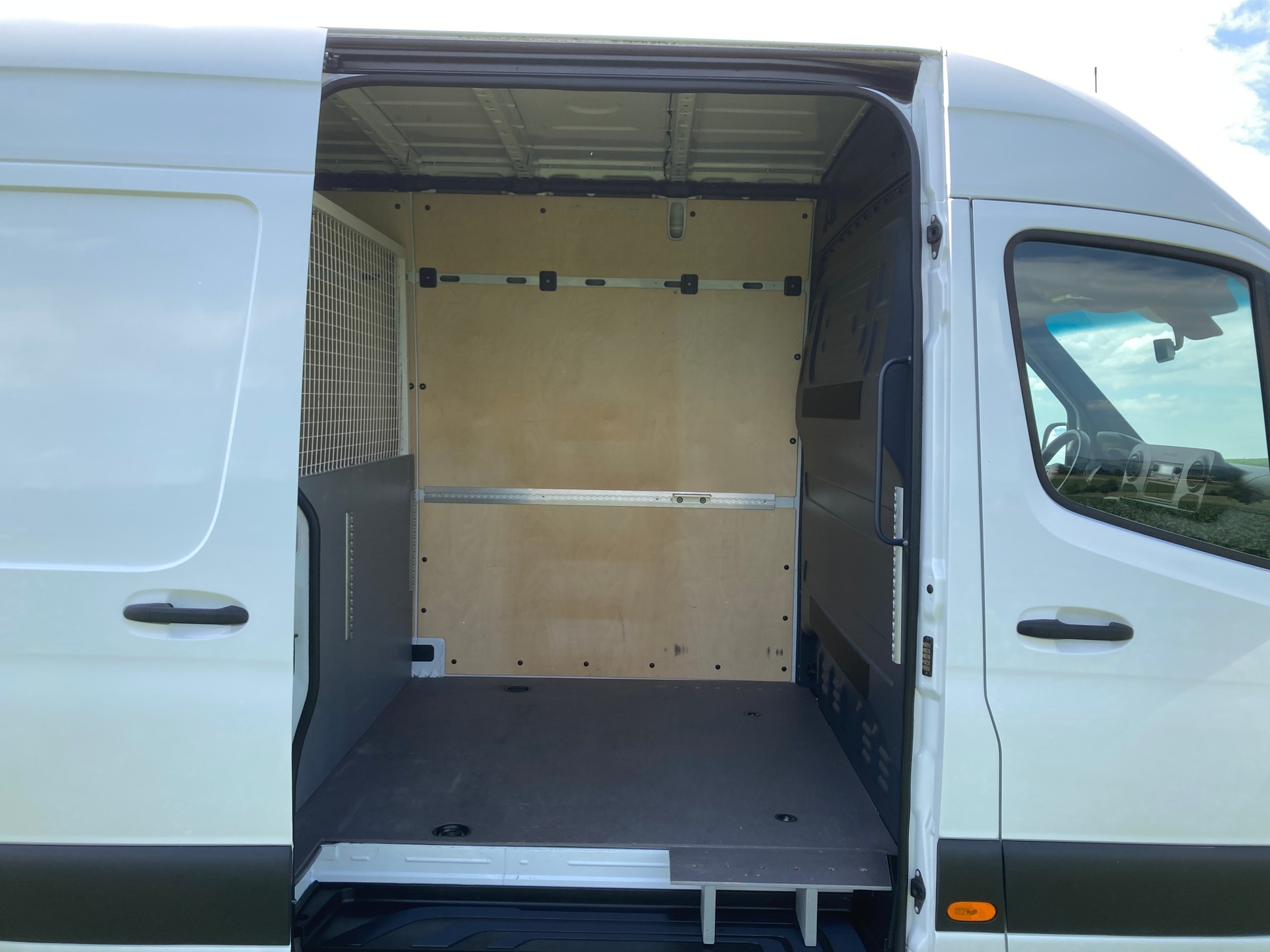 MERCEDES-BENZ Sprinter 316 CDI Standard 4x4-image-6