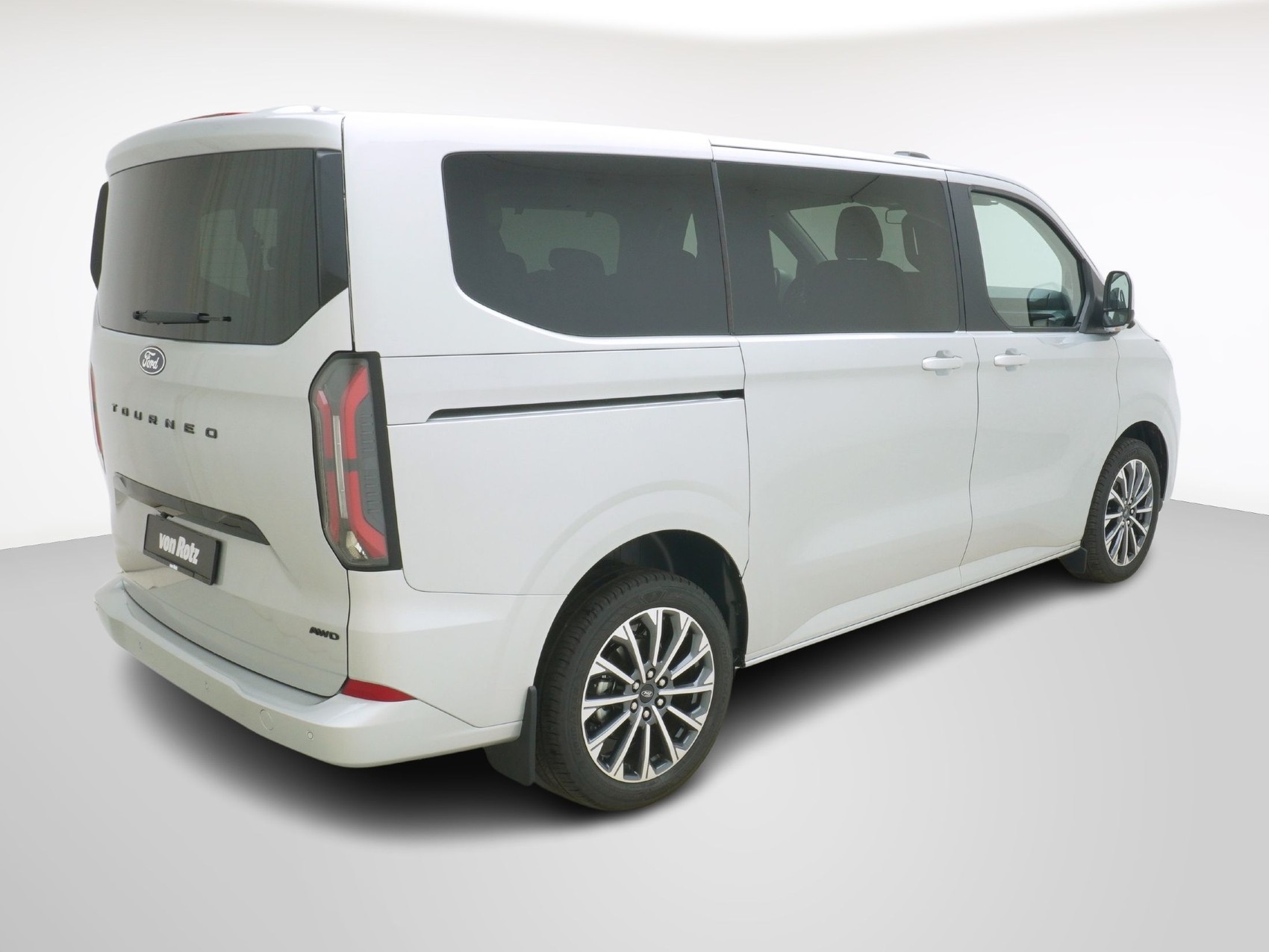 FORD Tourneo Custom 320 L1 2.0 TDCI 4x4 Titanium X-image-5