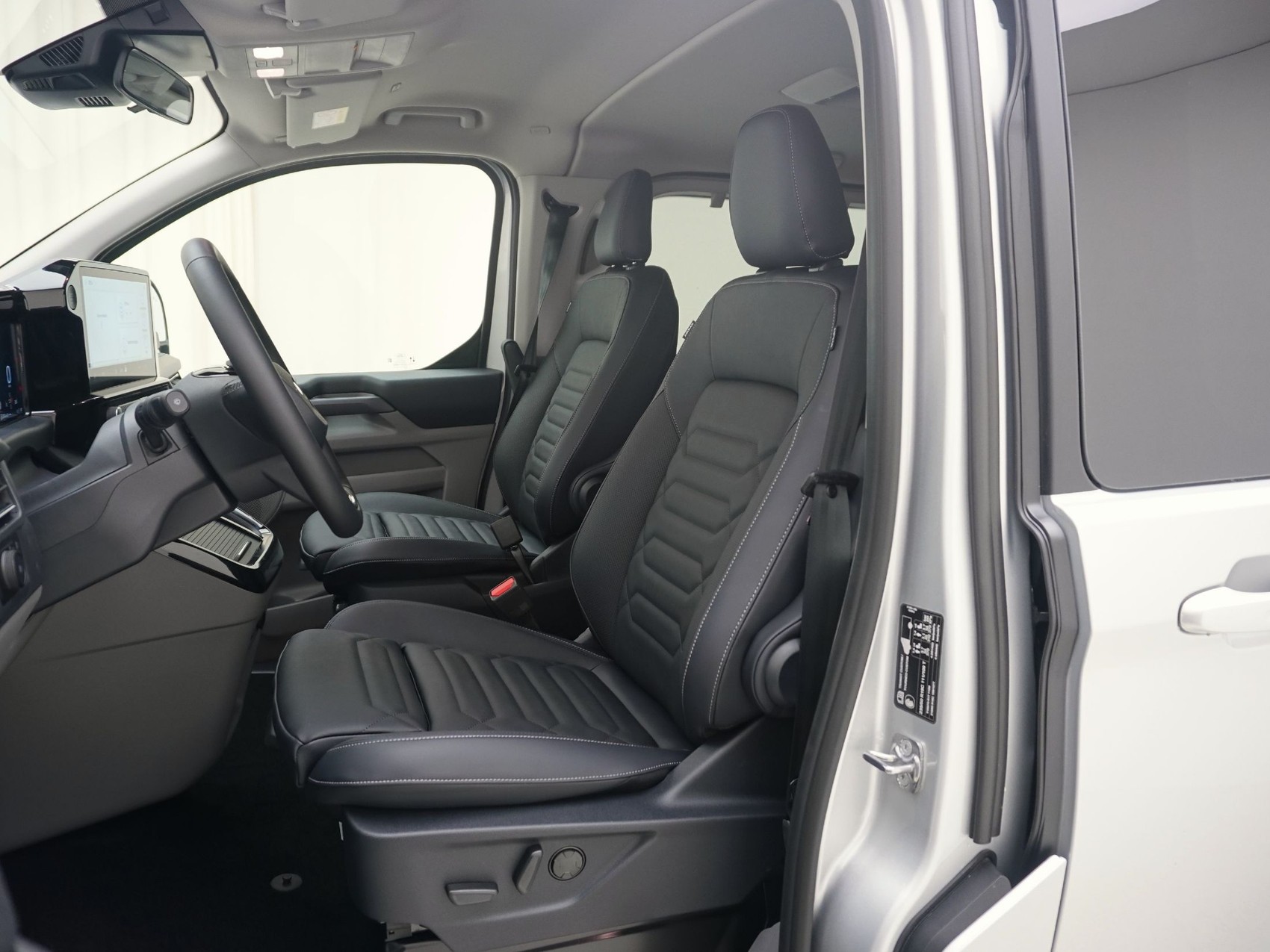 FORD Tourneo Custom 320 L1 2.0 TDCI 4x4 Titanium X-image-12