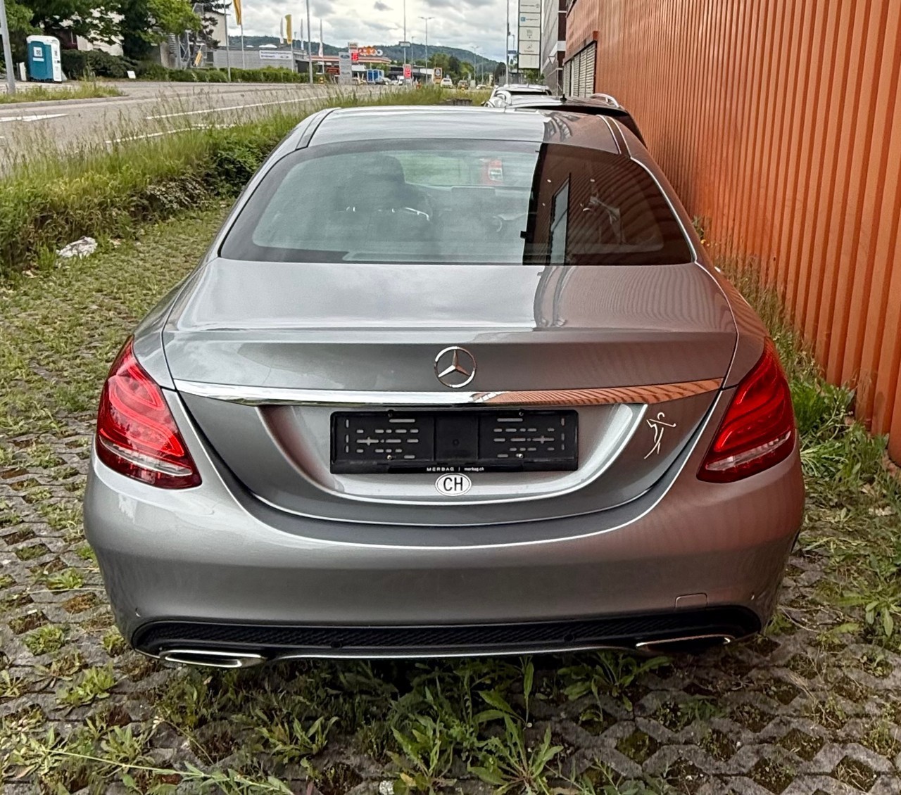 MERCEDES-BENZ C 180 AMG Line-image-5