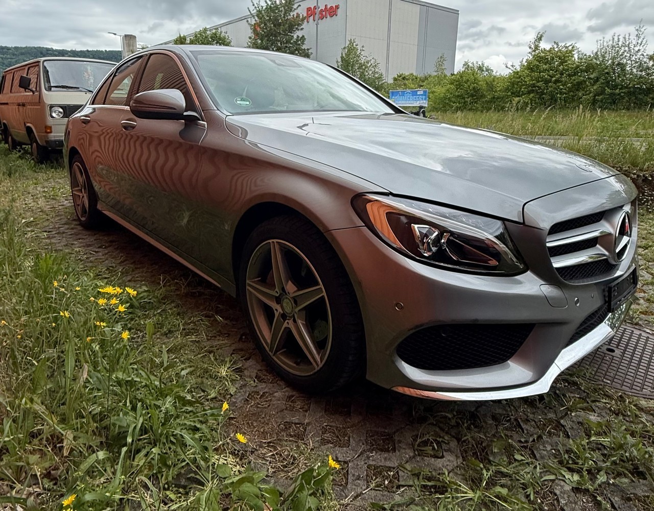 MERCEDES-BENZ C 180 AMG Line-image-3