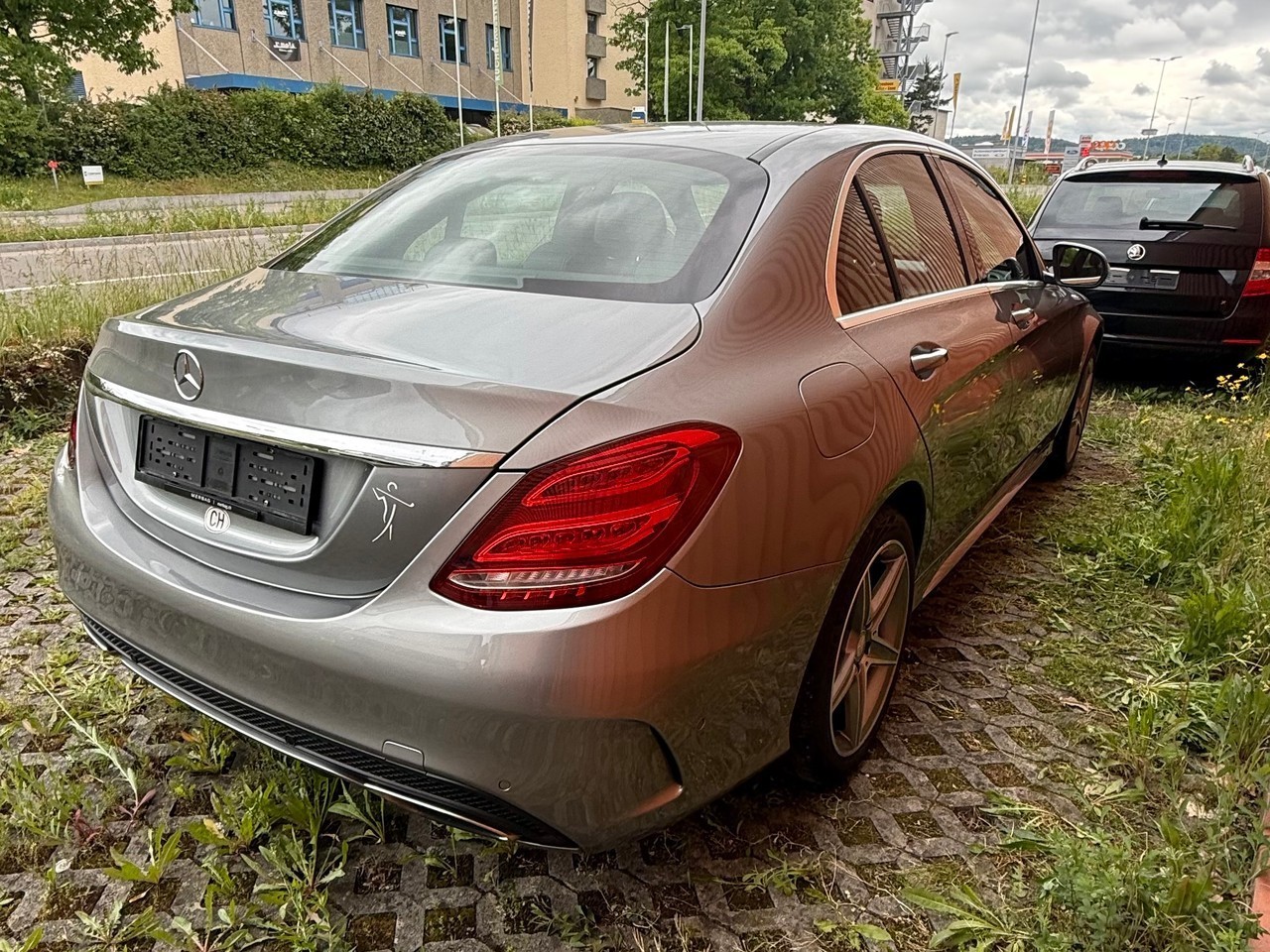 MERCEDES-BENZ C 180 AMG Line-image-7