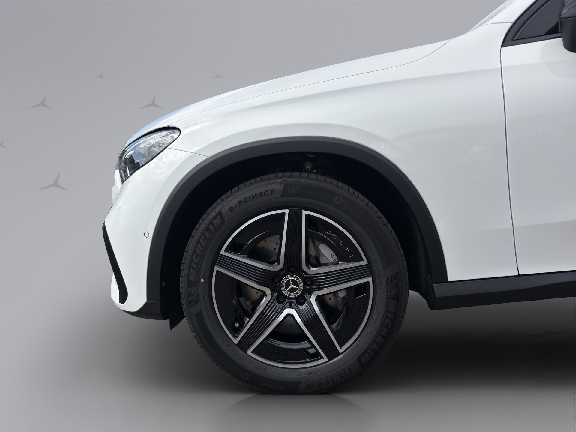 MERCEDES-BENZ GLC 220 d AMG Line 4matic-image-21