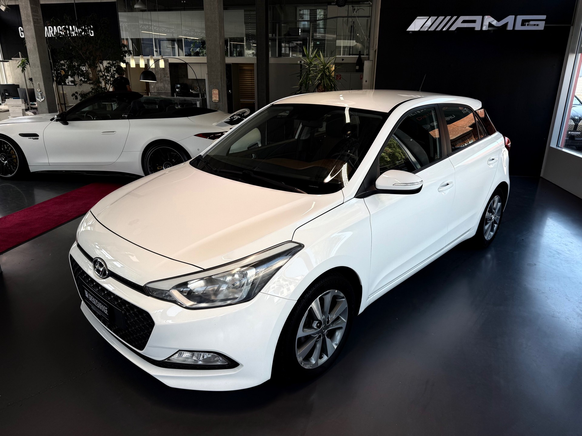 HYUNDAI i20 1.4 Vertex Automatic-image-0