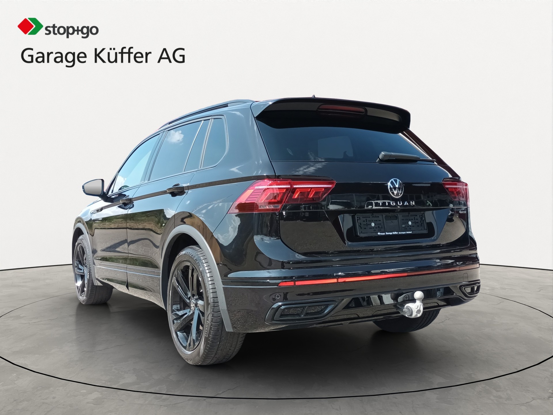 VW Tiguan 2.0TSI R-Line 4Motion DSG-image-6