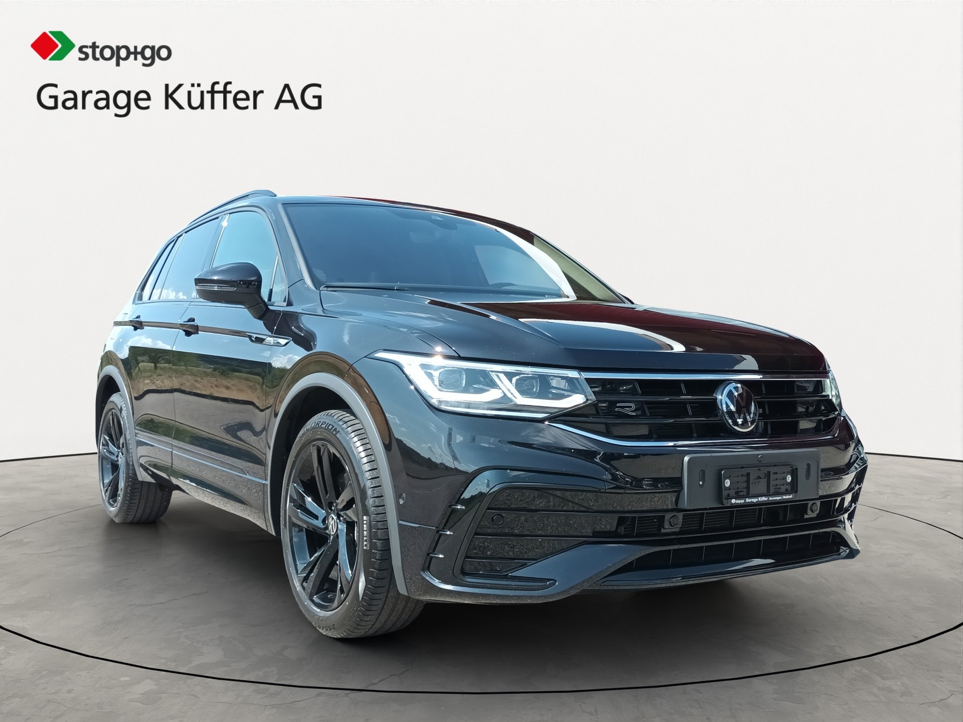 VW Tiguan 2.0TSI R-Line 4Motion DSG-image-2