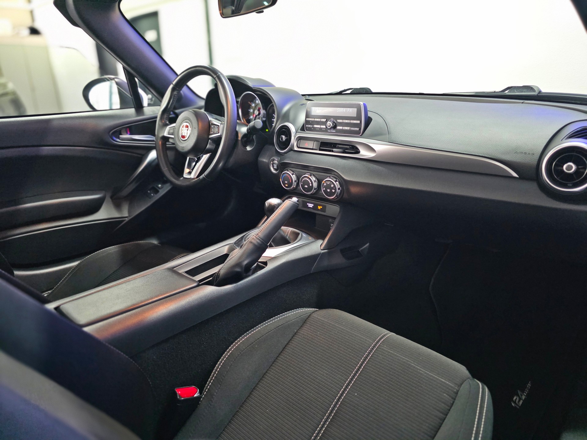 FIAT 124 Spider 1.4 TB-image-14