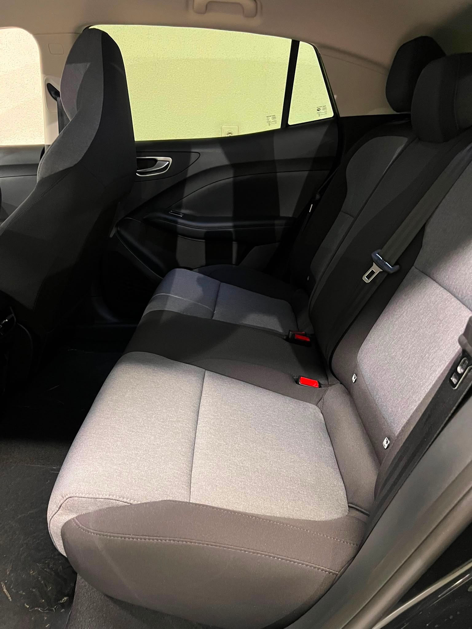 MG 4 EV Urban 54kWh Premium-image-9