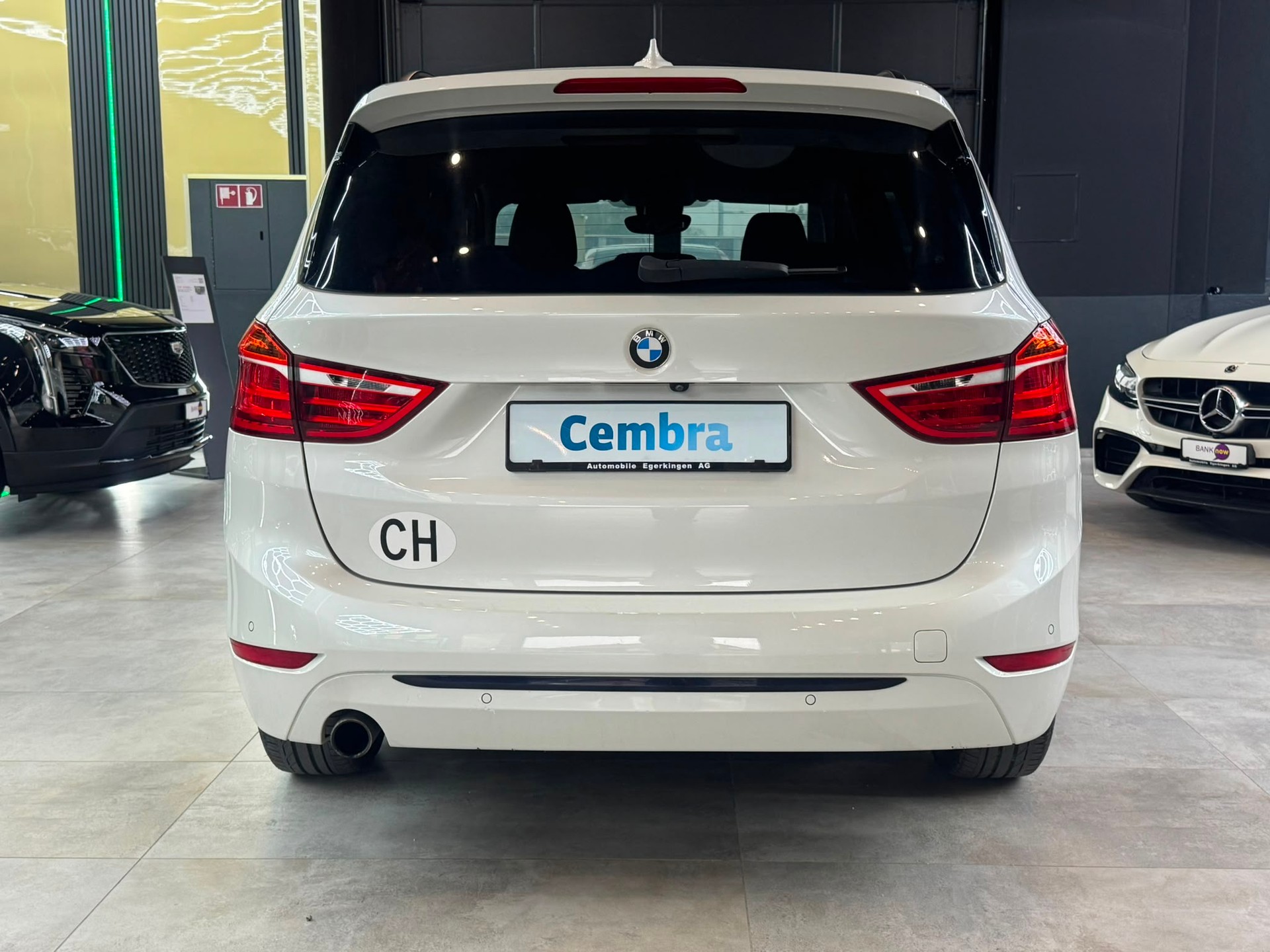 BMW 218d xDrive Gran Tourer Sport Line-image-5
