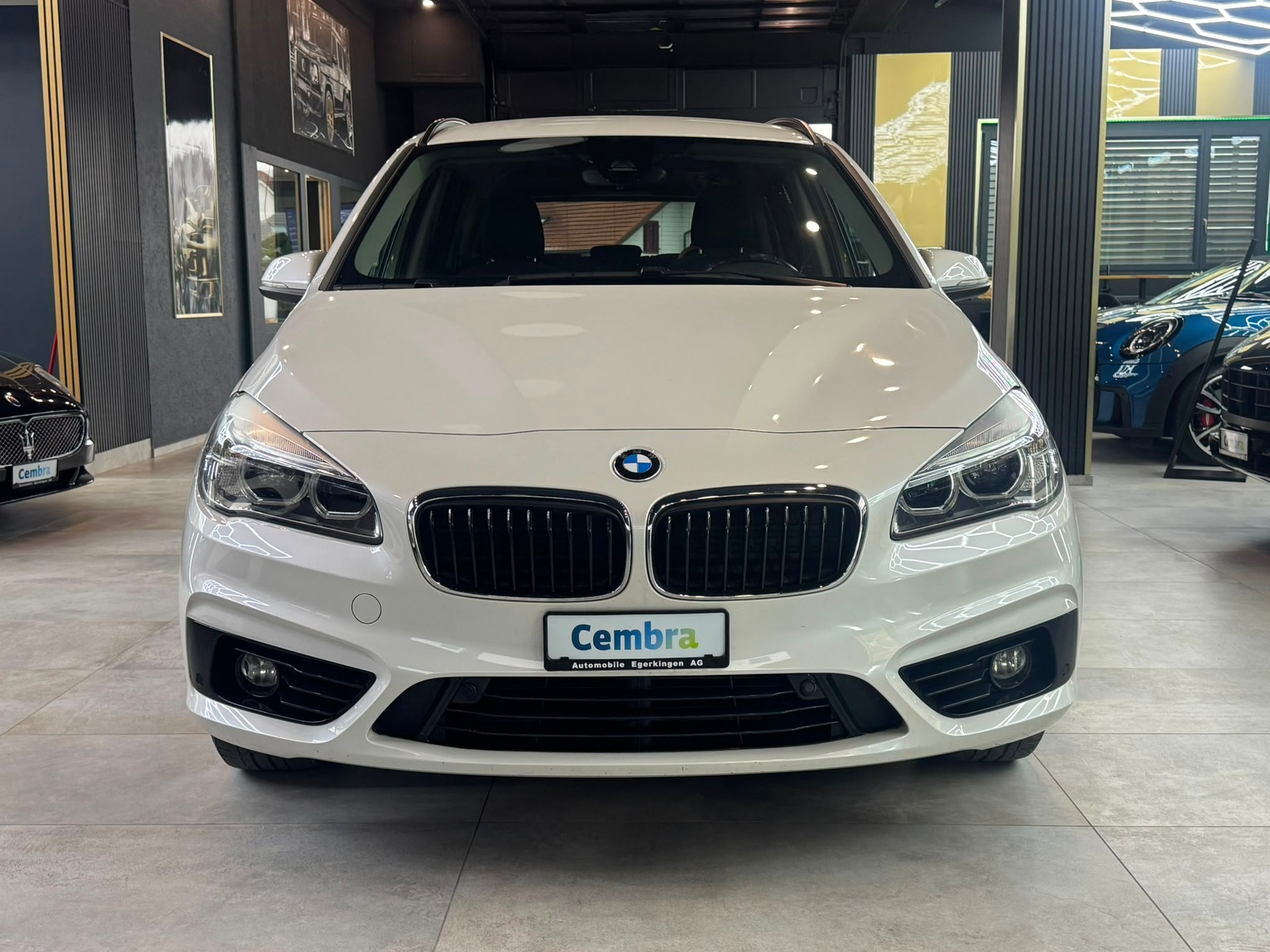 BMW 218d xDrive Gran Tourer Sport Line-image-1
