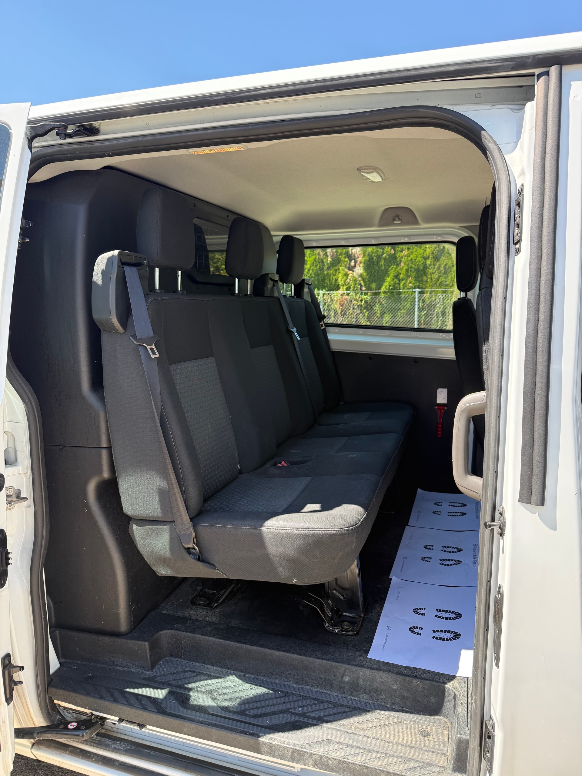 FORD Transit Custom Van 300 L2H1 DK Trend-image-9
