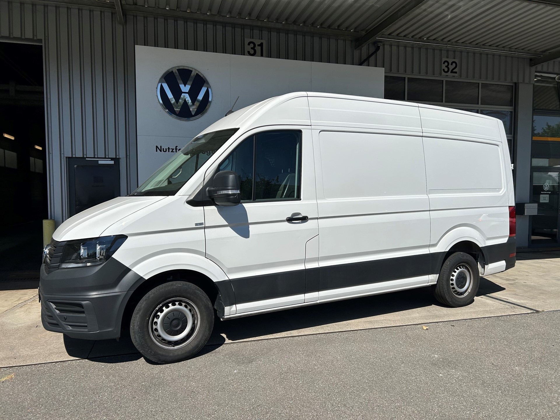 VW Crafter 35 2.0 TDI Entry L3 4Motion-showroom-element-1