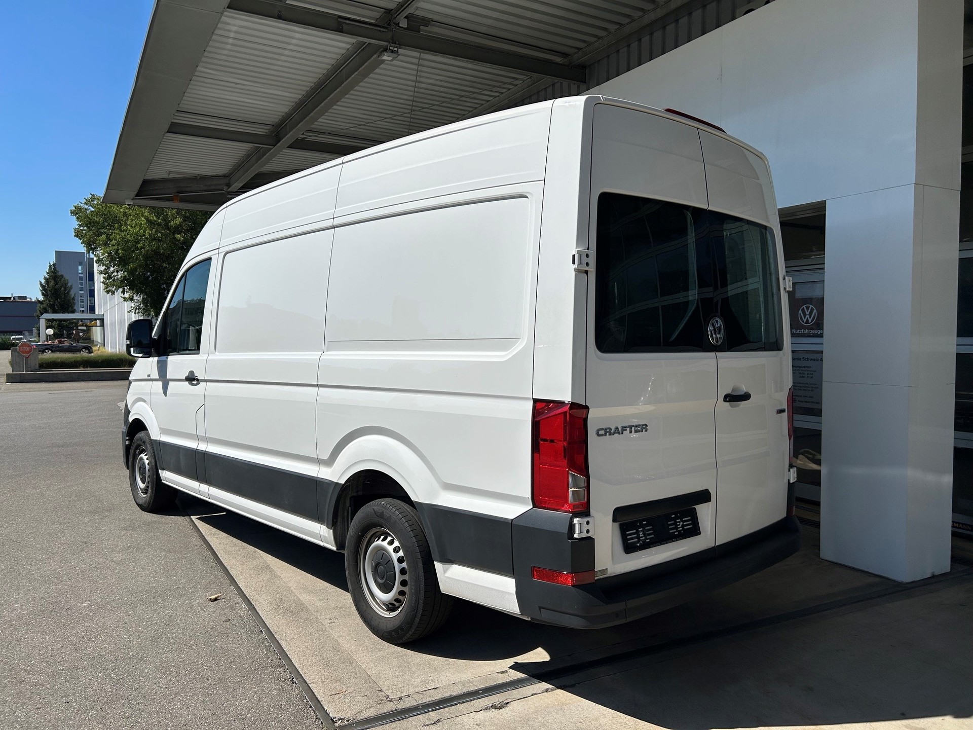 VW Crafter 35 2.0 TDI Entry L3 4Motion-showroom-element-2