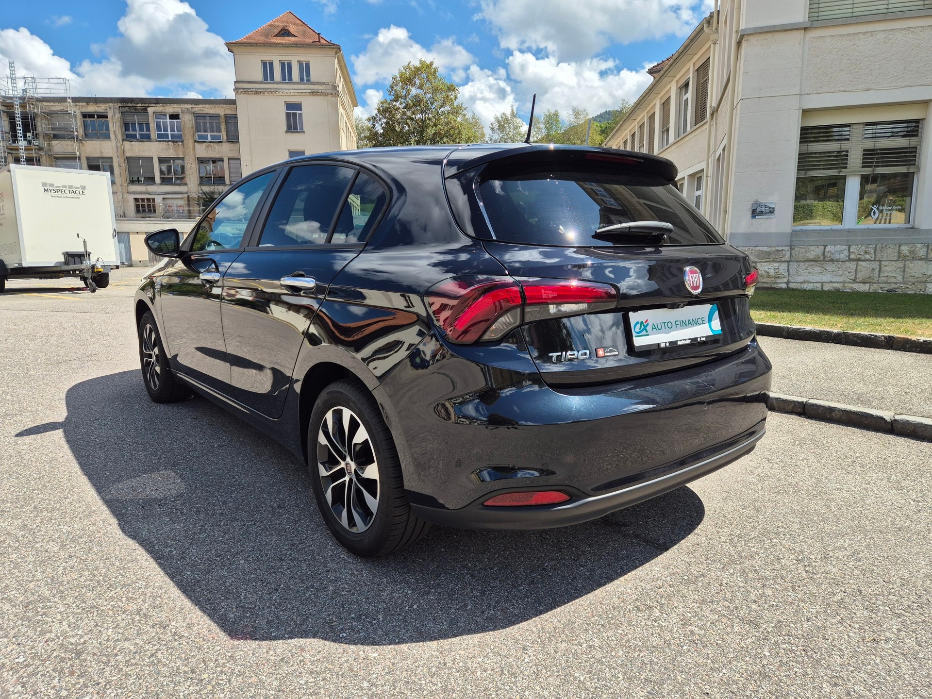 FIAT Tipo 1.0 T3 Swiss Edition-showroom-element-2