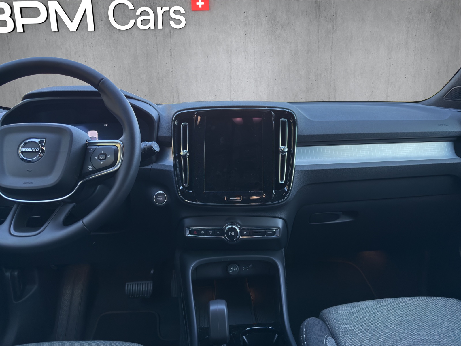 Image VOLVO XC40 XC40 2.0 B3 MH Plus Dark