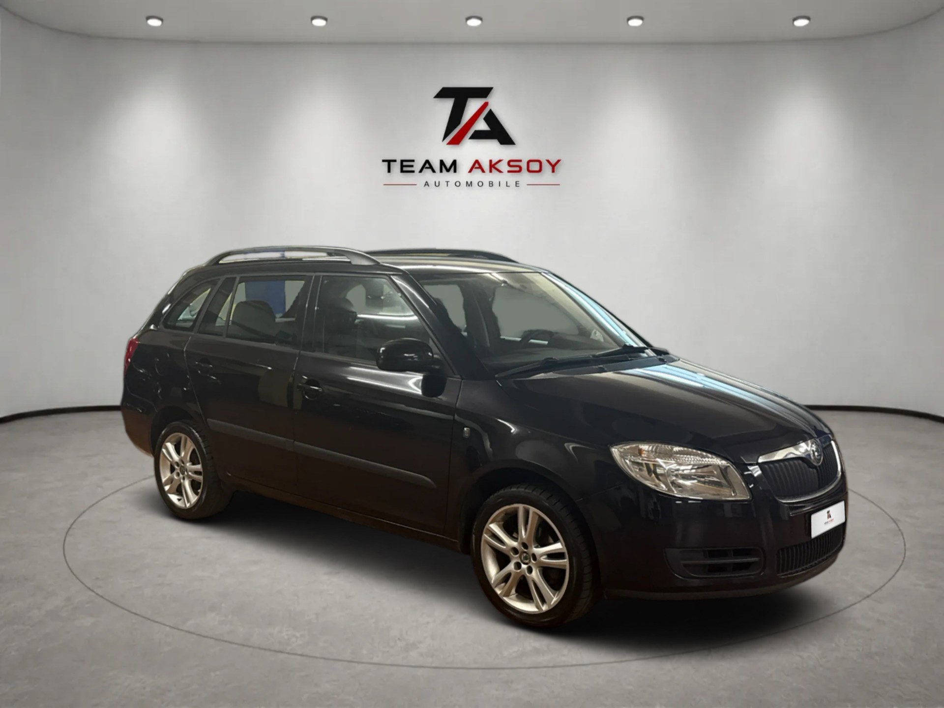 SKODA Fabia 1.2 Entry-showroom-element-2