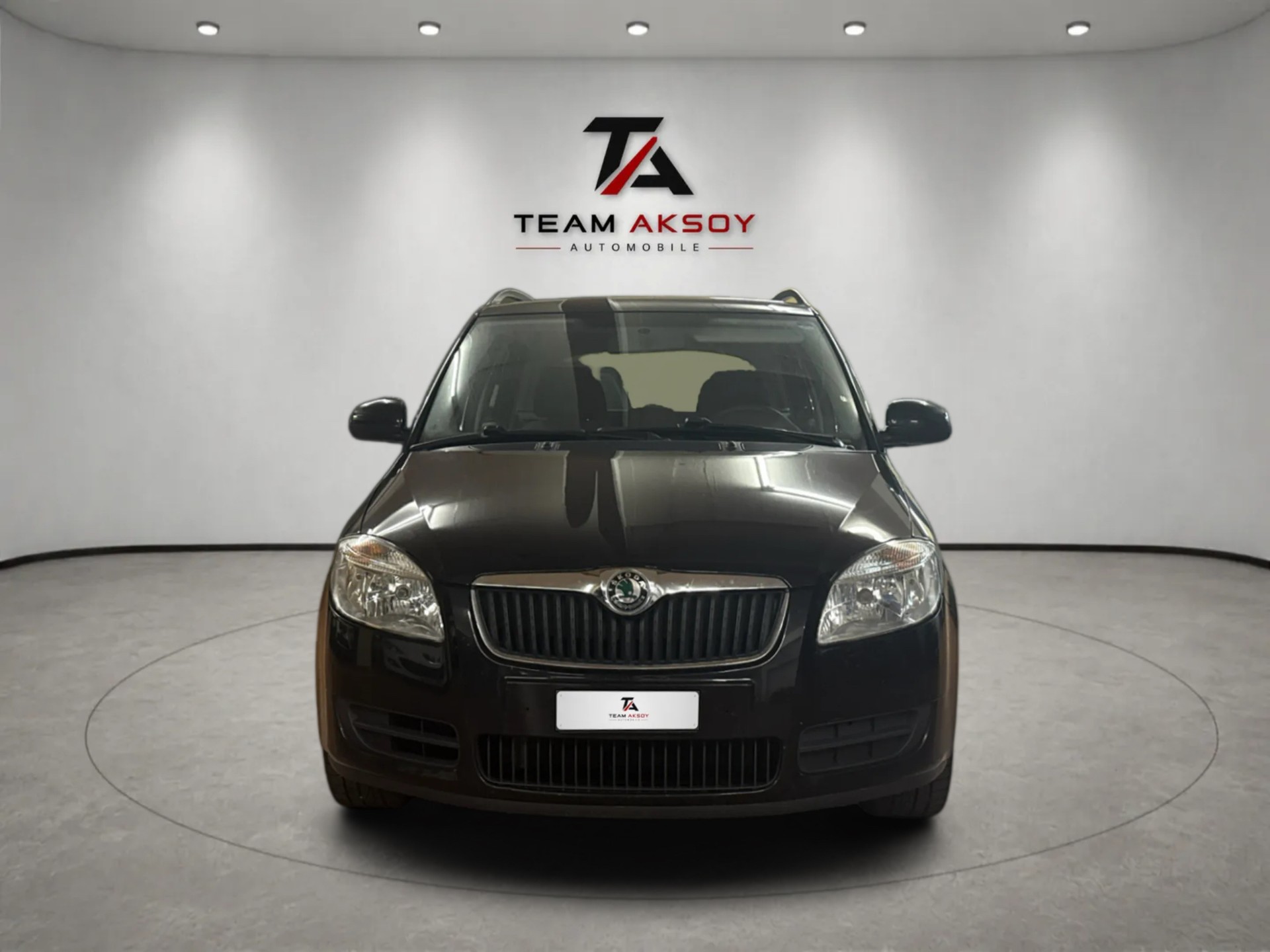 SKODA Fabia 1.2 Entry-showroom-element-1