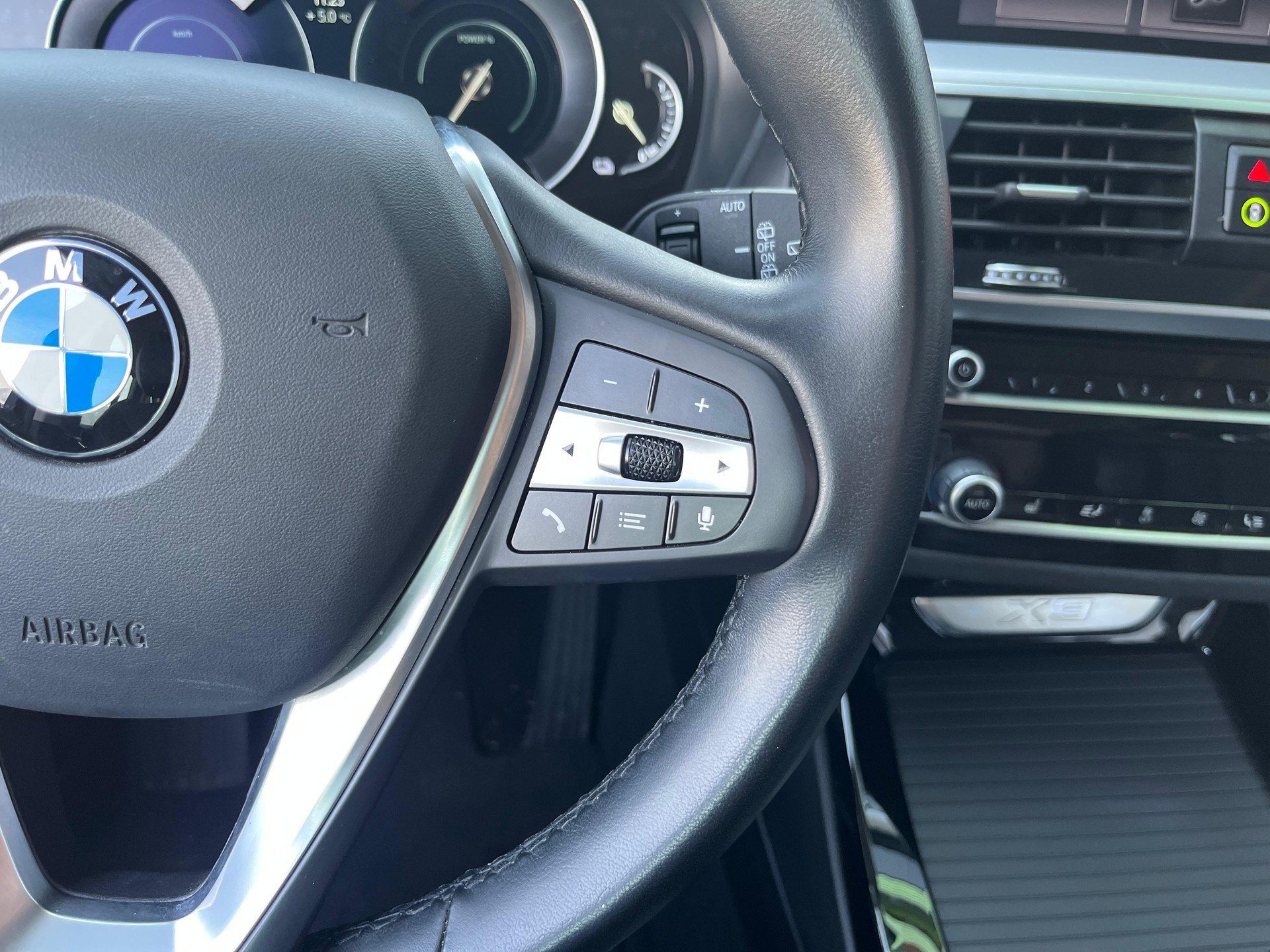 BMW X3 xDrive 30e-image-17