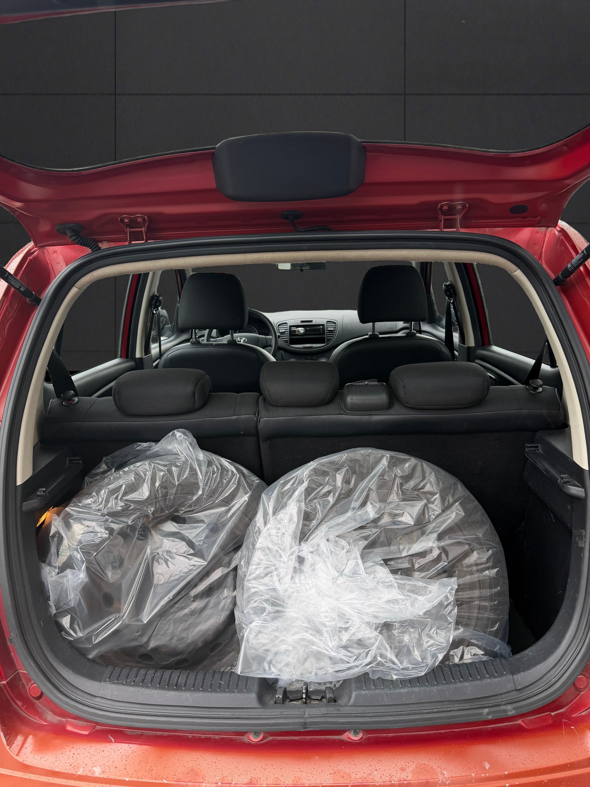 HYUNDAI i10-image-8
