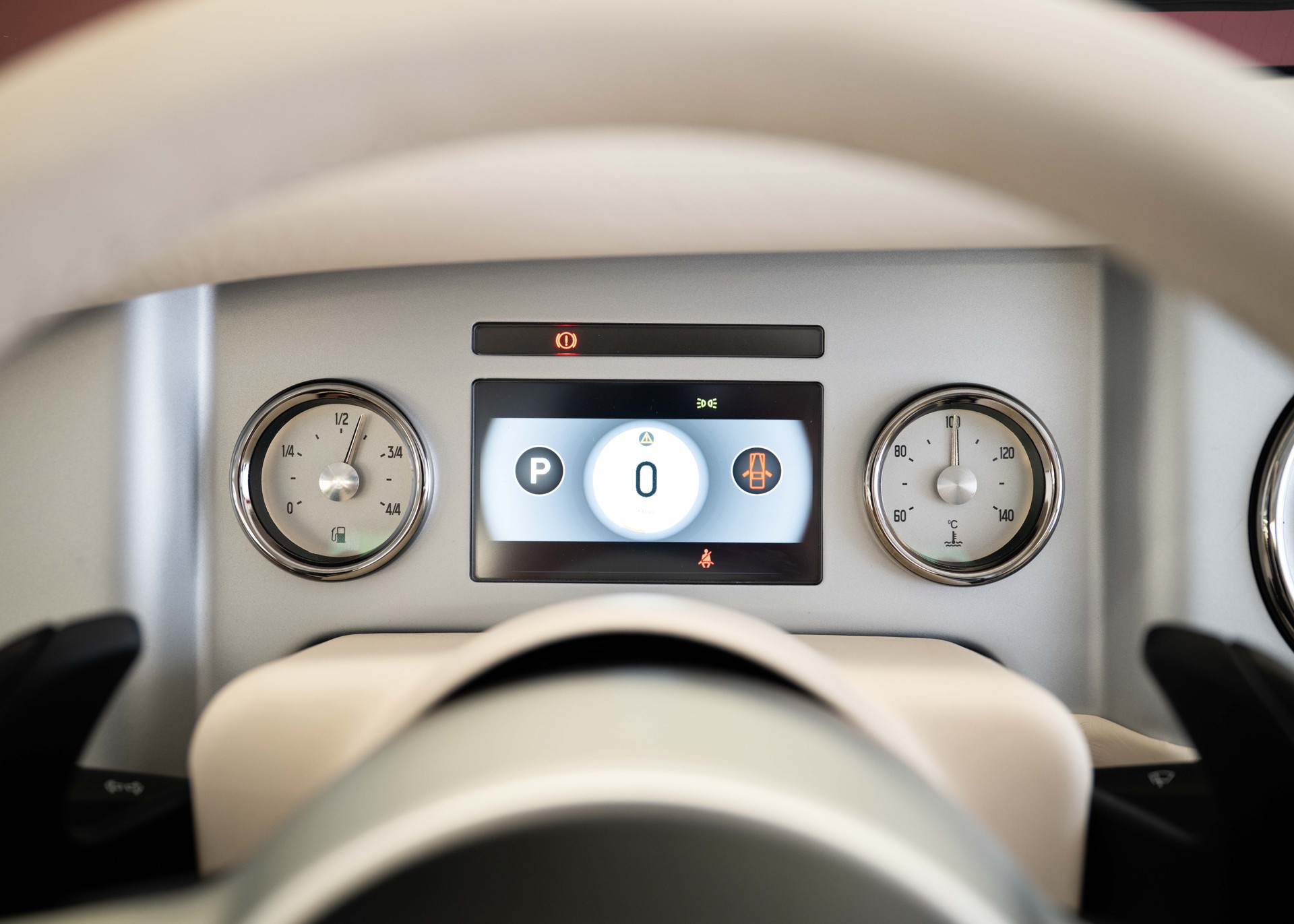 MORGAN Plus Four 2.0 Bespoke (MY 26, Swiss new car, 1 of 1 configuration, Prussian Blue Porsche metallic, 30-month warranty)-image-28