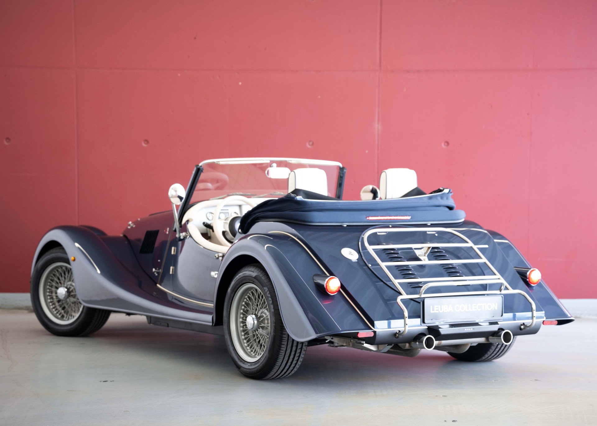 MORGAN Plus Four 2.0 Bespoke (MY 26, Swiss new car, 1 of 1 configuration, Prussian Blue Porsche metallic, 30-month warranty)-image-1