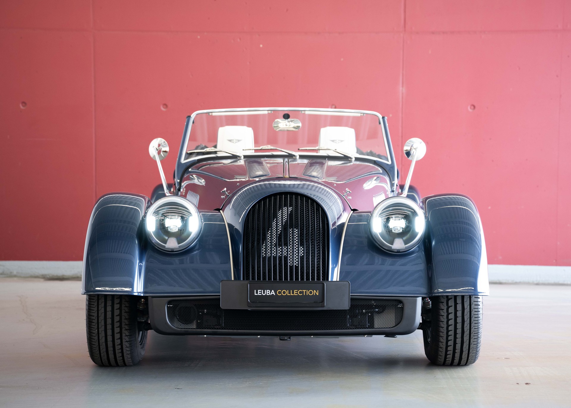 MORGAN Plus Four 2.0 Bespoke (MY 26, Swiss new car, 1 of 1 configuration, Prussian Blue Porsche metallic, 30-month warranty)-image-2