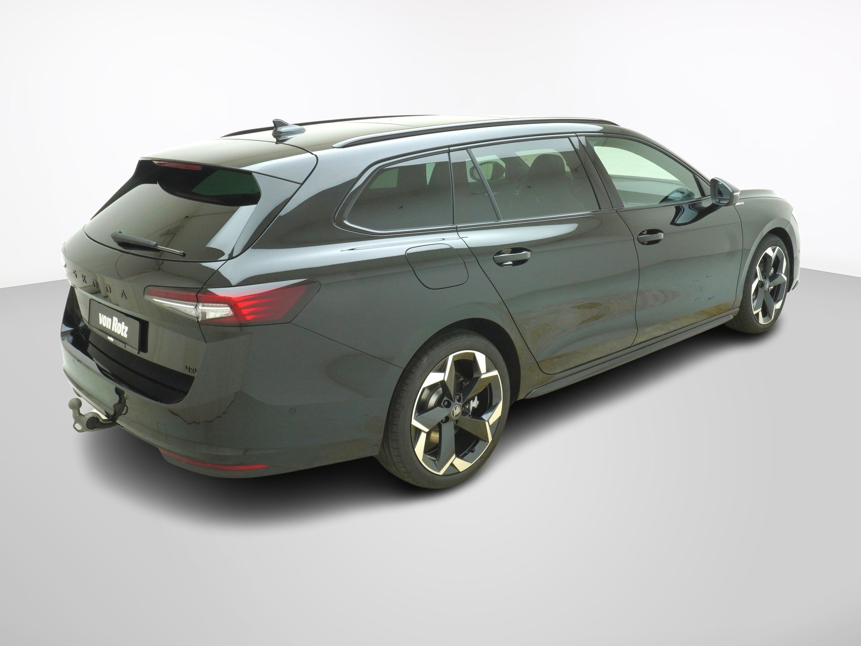SKODA Superb 2.0 TSI Sportline 4x4 DSG-image-4