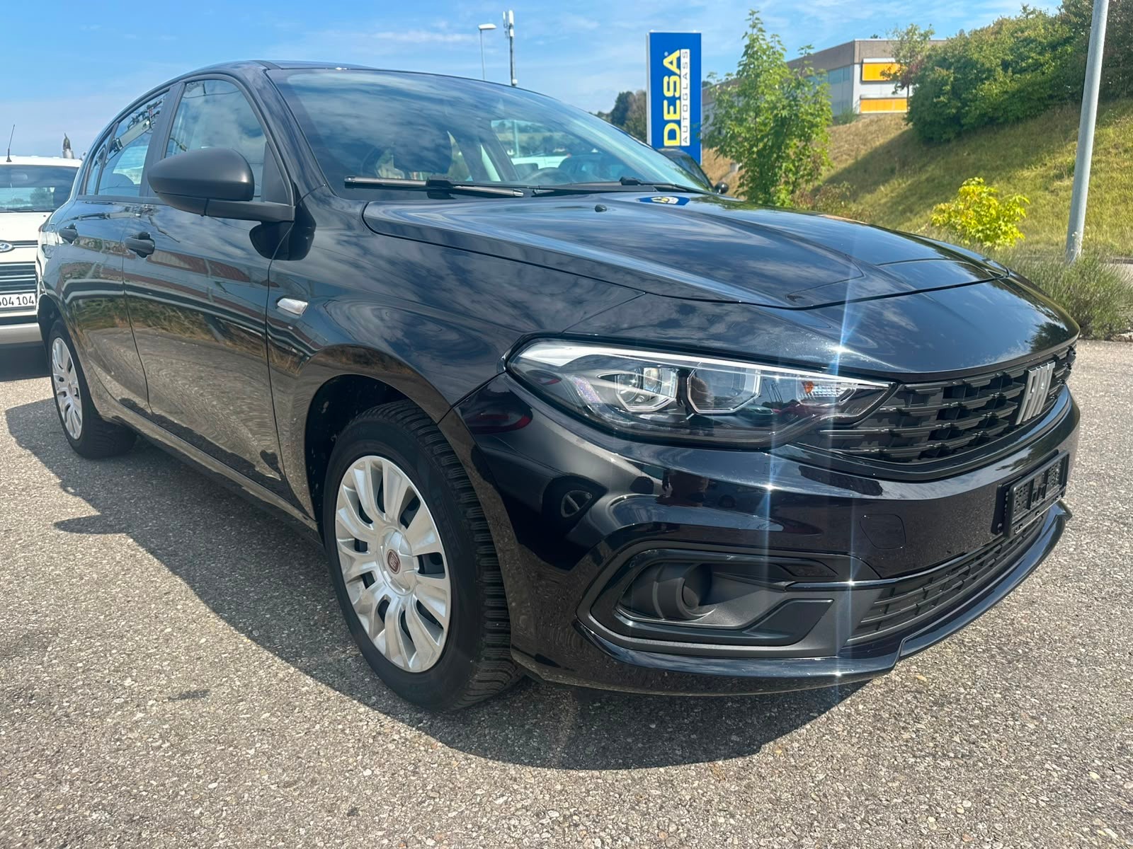 FIAT Tipo Hybrid 1.5 Swiss Edition-image-2