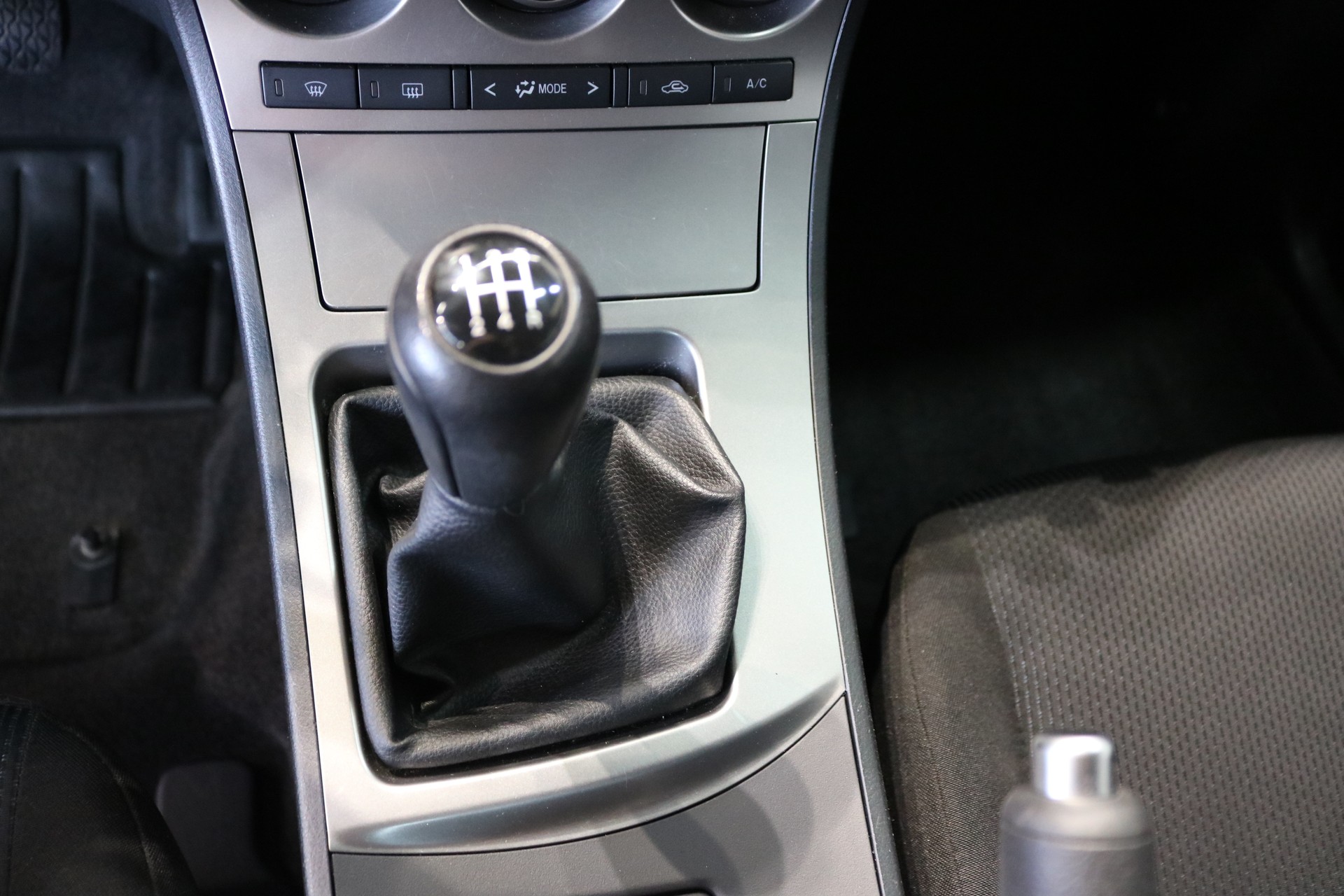 MAZDA 3 1.6 16V Exclusive-image-28