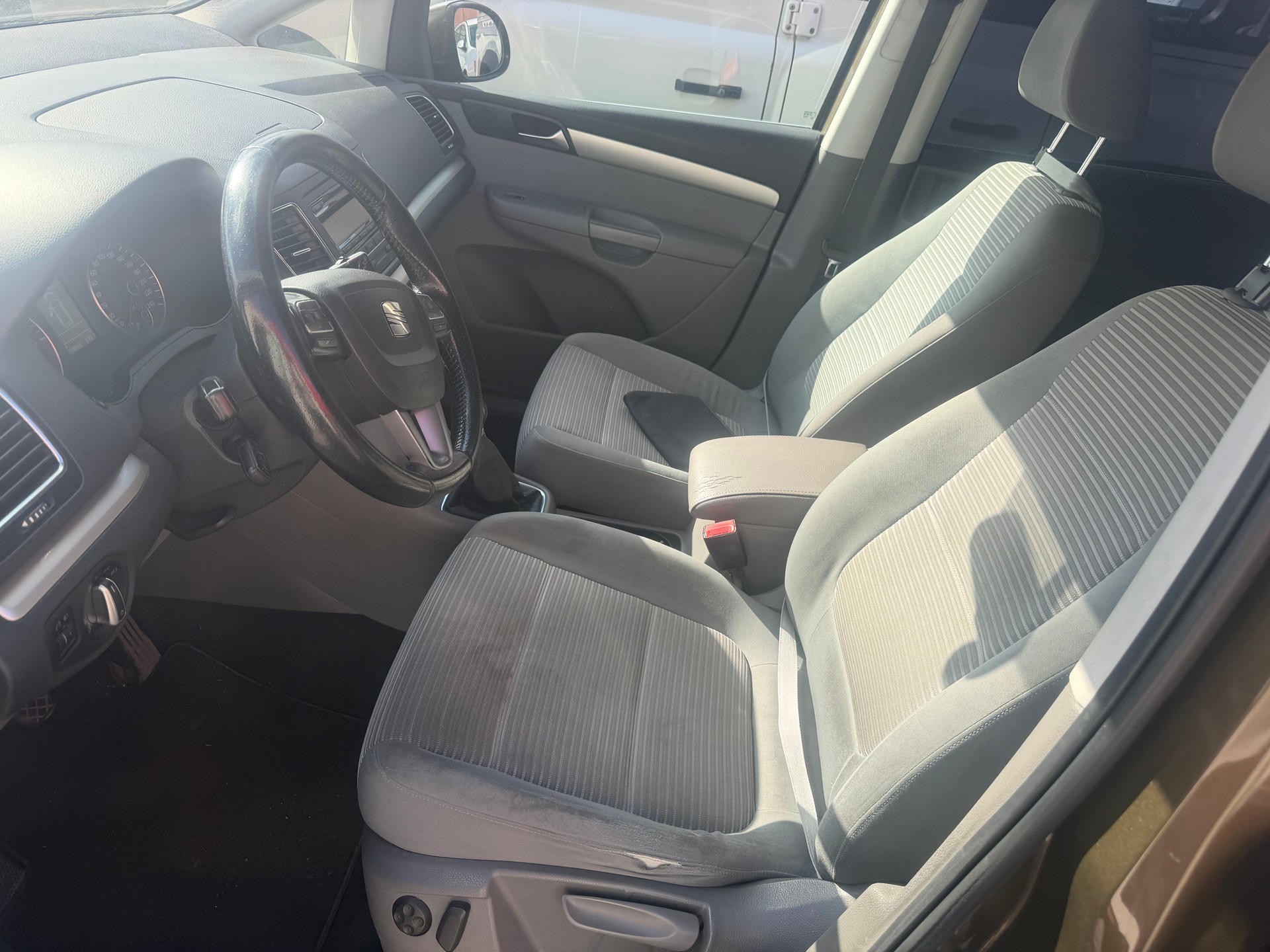 SEAT Alhambra 2.0 TDI 7 Plätze. E_Ecomotive Style-image-4