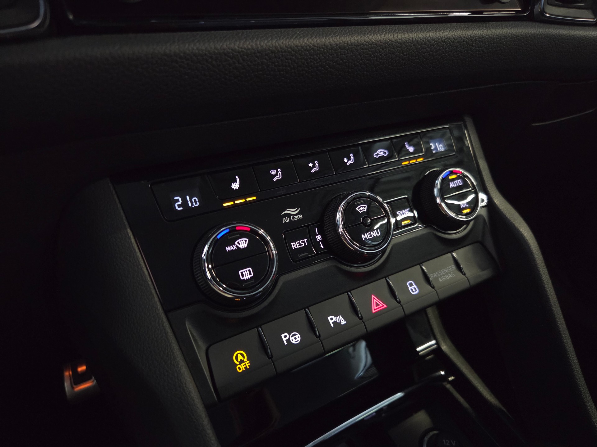 SKODA Kodiaq 2.0 TSI Style DSG-image-12