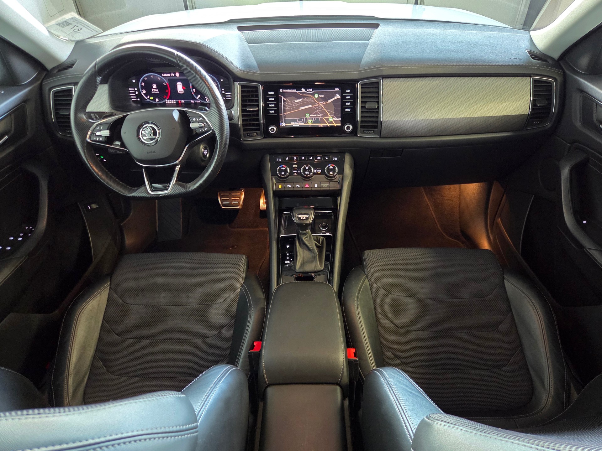 SKODA Kodiaq 2.0 TSI Style DSG-image-11