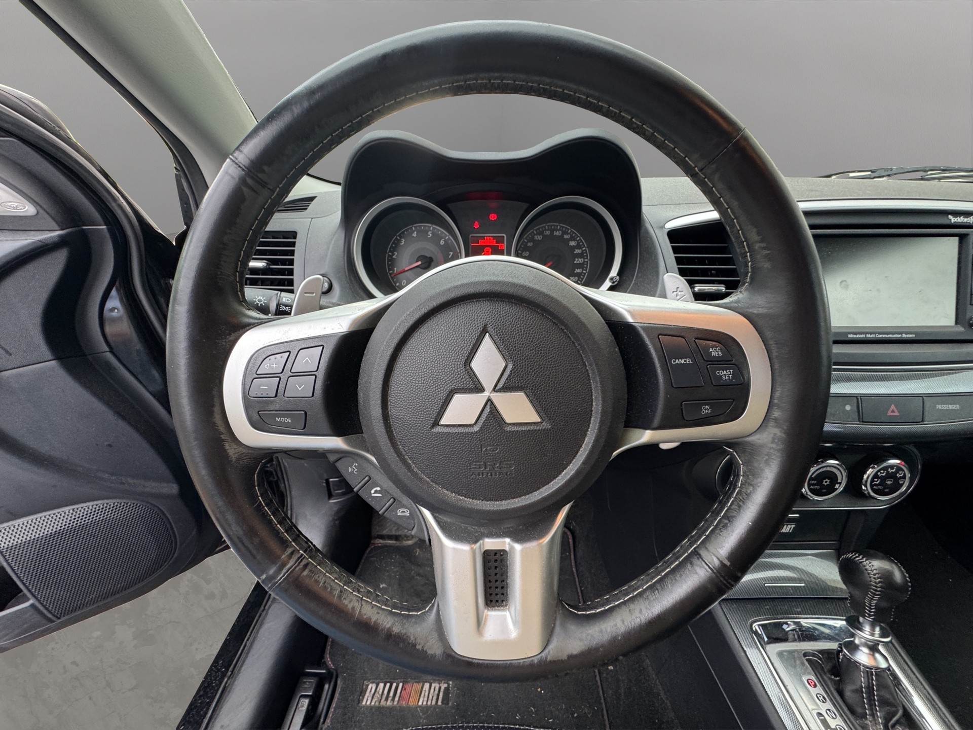 MITSUBISHI Lancer 2.0 Ralliart S 4WD TC-SST-image-9